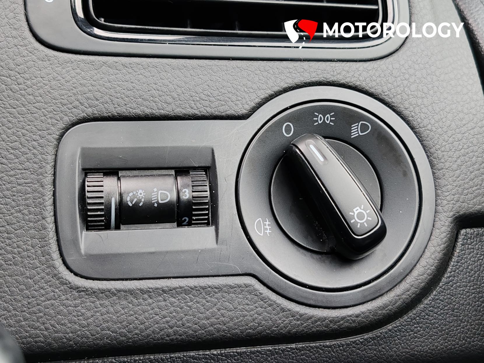Volkswagen Polo 1.2 S Hatchback 5dr Petrol Manual Euro 5 (60 ps)