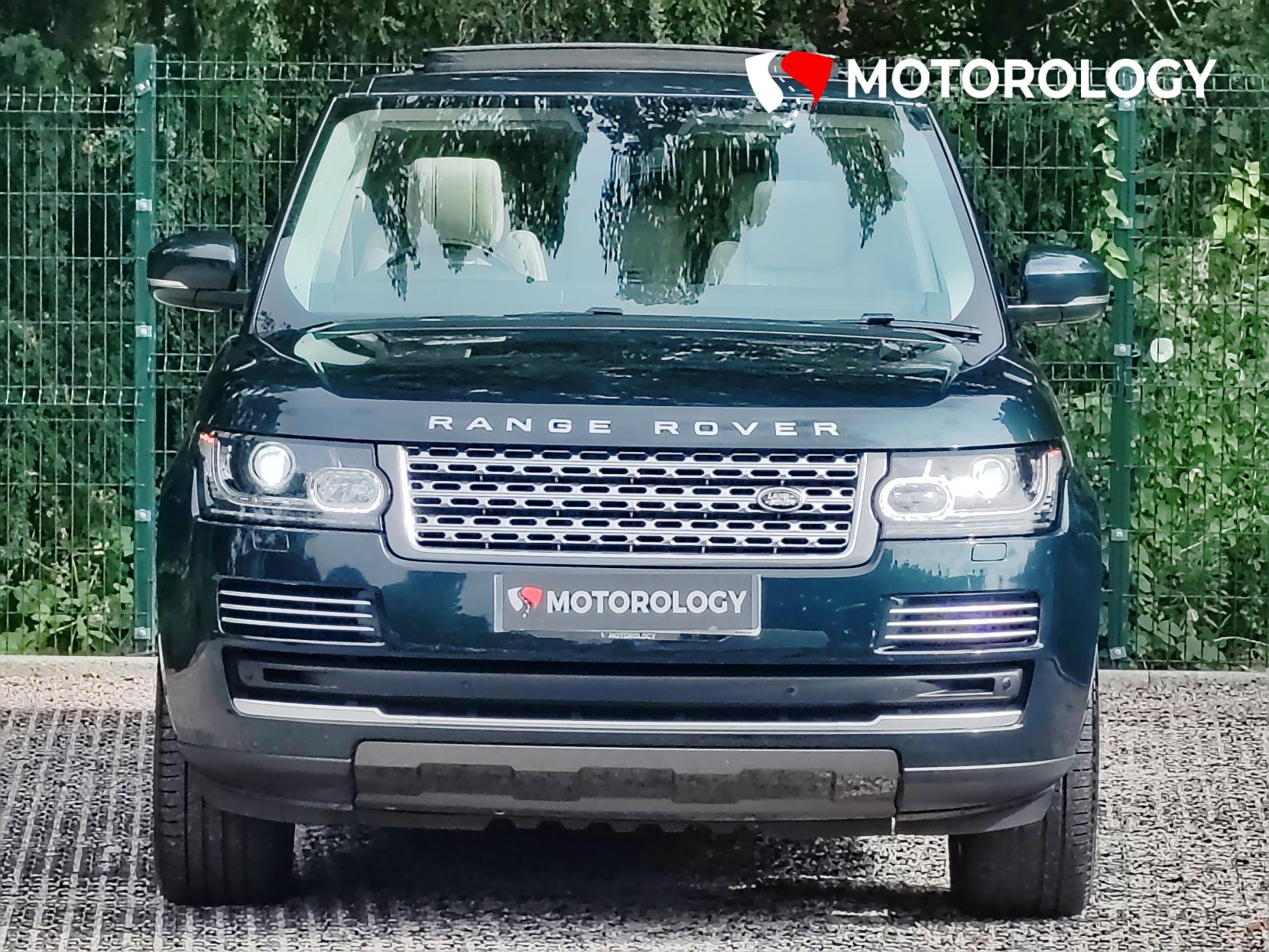 Land Rover Range Rover 3.0 TD V6 Vogue SE SUV 5dr Diesel Auto 4WD Euro 6 (s/s) (258 ps)