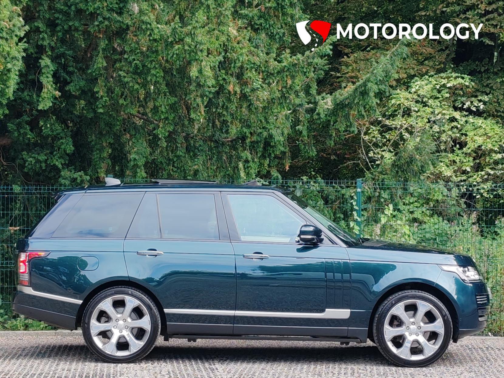 Land Rover Range Rover 3.0 TD V6 Vogue SE SUV 5dr Diesel Auto 4WD Euro 6 (s/s) (258 ps)