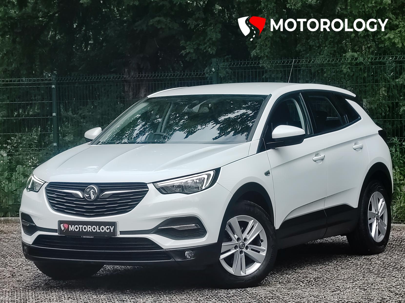 Vauxhall Grandland X 1.2 Turbo GPF SE SUV 5dr Petrol Manual Euro 6 (s/s) (130 ps)