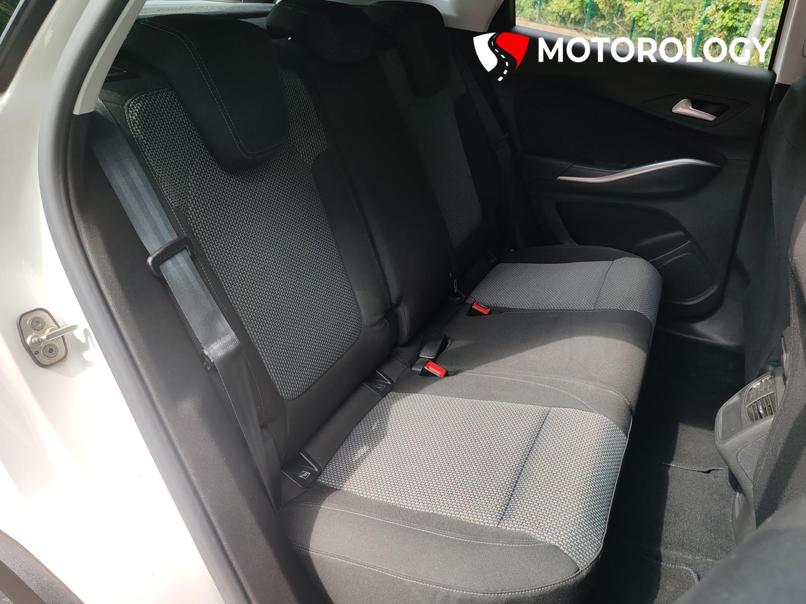 Vauxhall Grandland X 1.2 Turbo GPF SE SUV 5dr Petrol Manual Euro 6 (s/s) (130 ps)