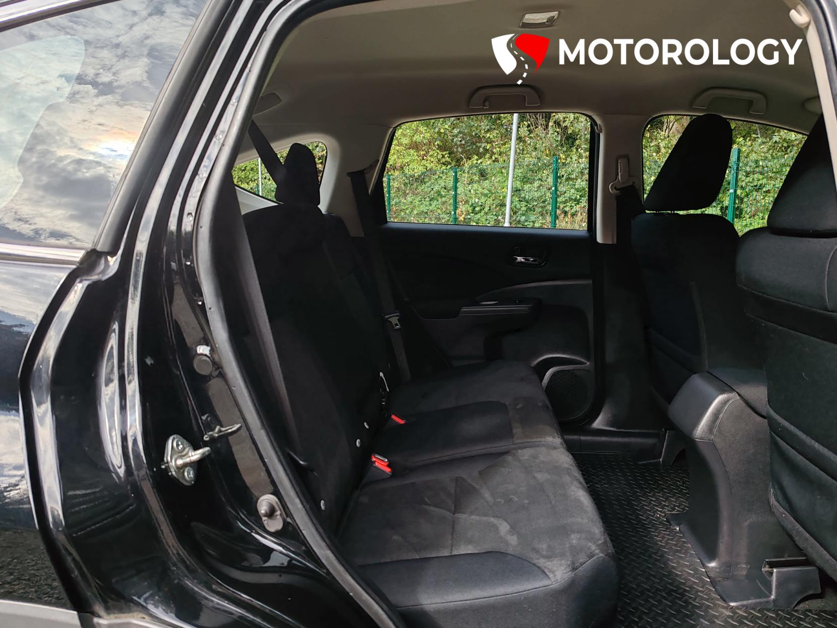 Honda CR-V 2.0 i-VTEC S Plus SUV 5dr Petrol Manual Euro 6 (s/s) (155 ps)