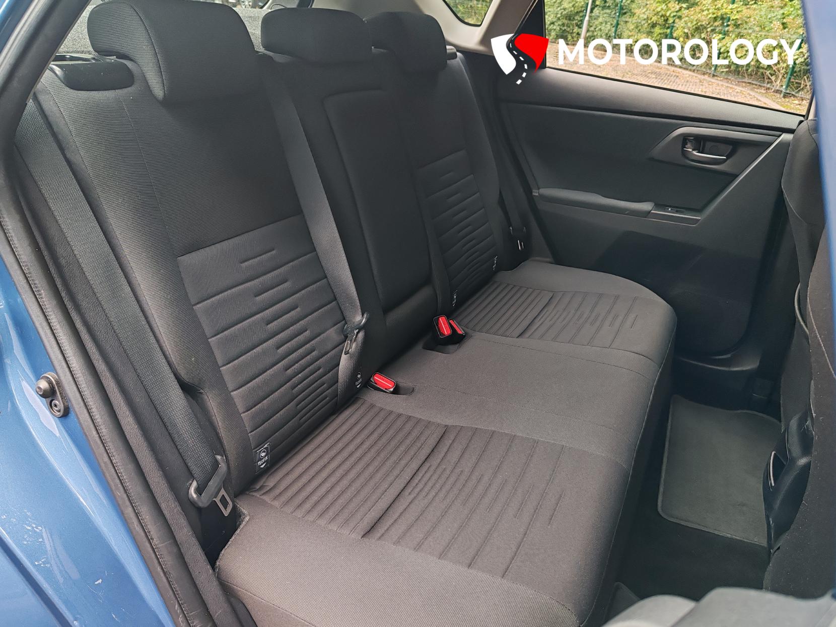 Toyota Auris 1.2 VVT-i Icon Hatchback 5dr Petrol Manual Euro 6 (s/s) (116 ps)