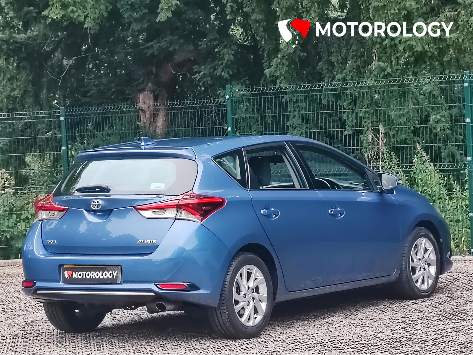 Toyota Auris 1.2 VVT-i Icon Hatchback 5dr Petrol Manual Euro 6 (s/s) (116 ps)