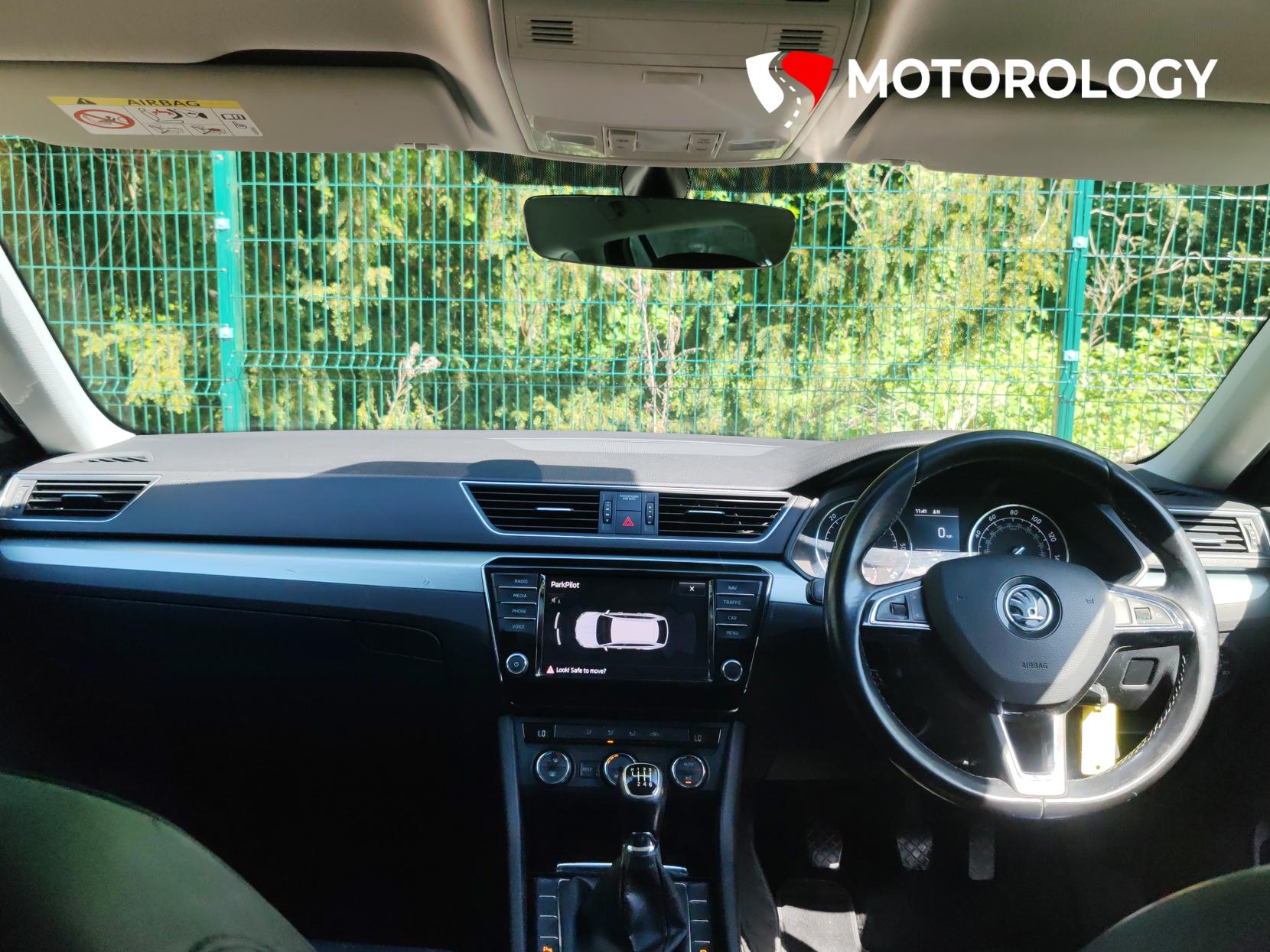 Skoda Superb 2.0 TDI SE Technology Estate 5dr Diesel Manual Euro 6 (s/s) (150 ps)