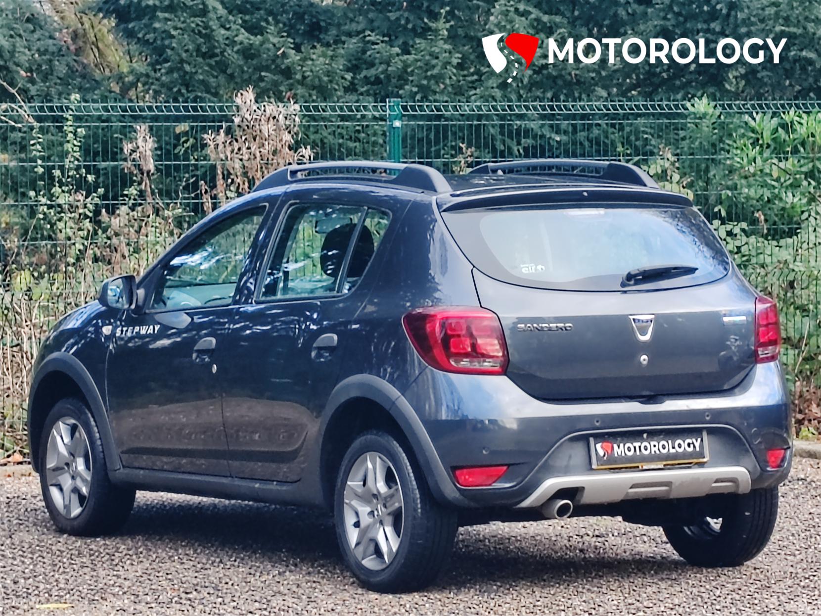 Dacia Sandero Stepway 1.5 dCi Laureate Hatchback 5dr Diesel Manual Euro 6 (s/s) (90 ps)