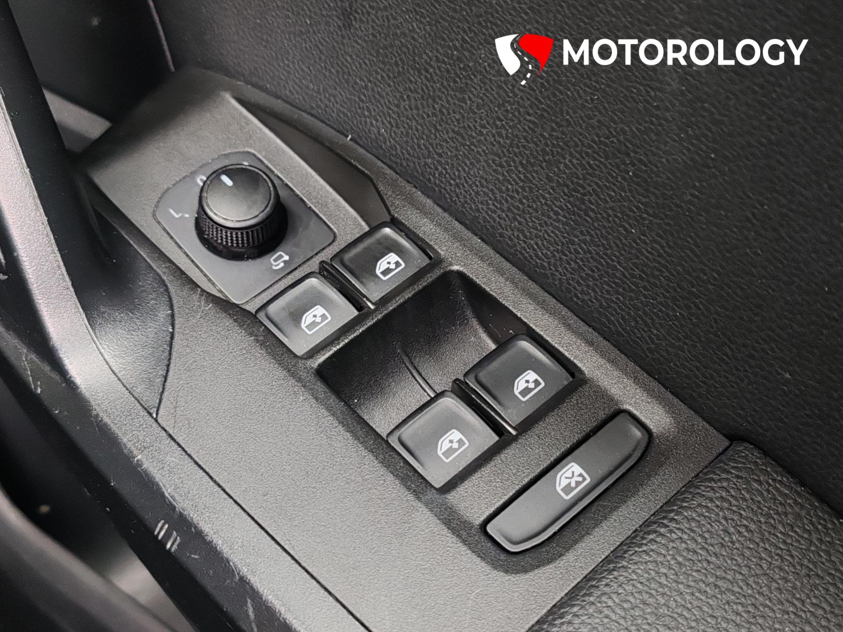 SEAT Ibiza 1.0 TSI FR Sport Hatchback 5dr Petrol DSG Euro 6 (s/s) (110 ps)