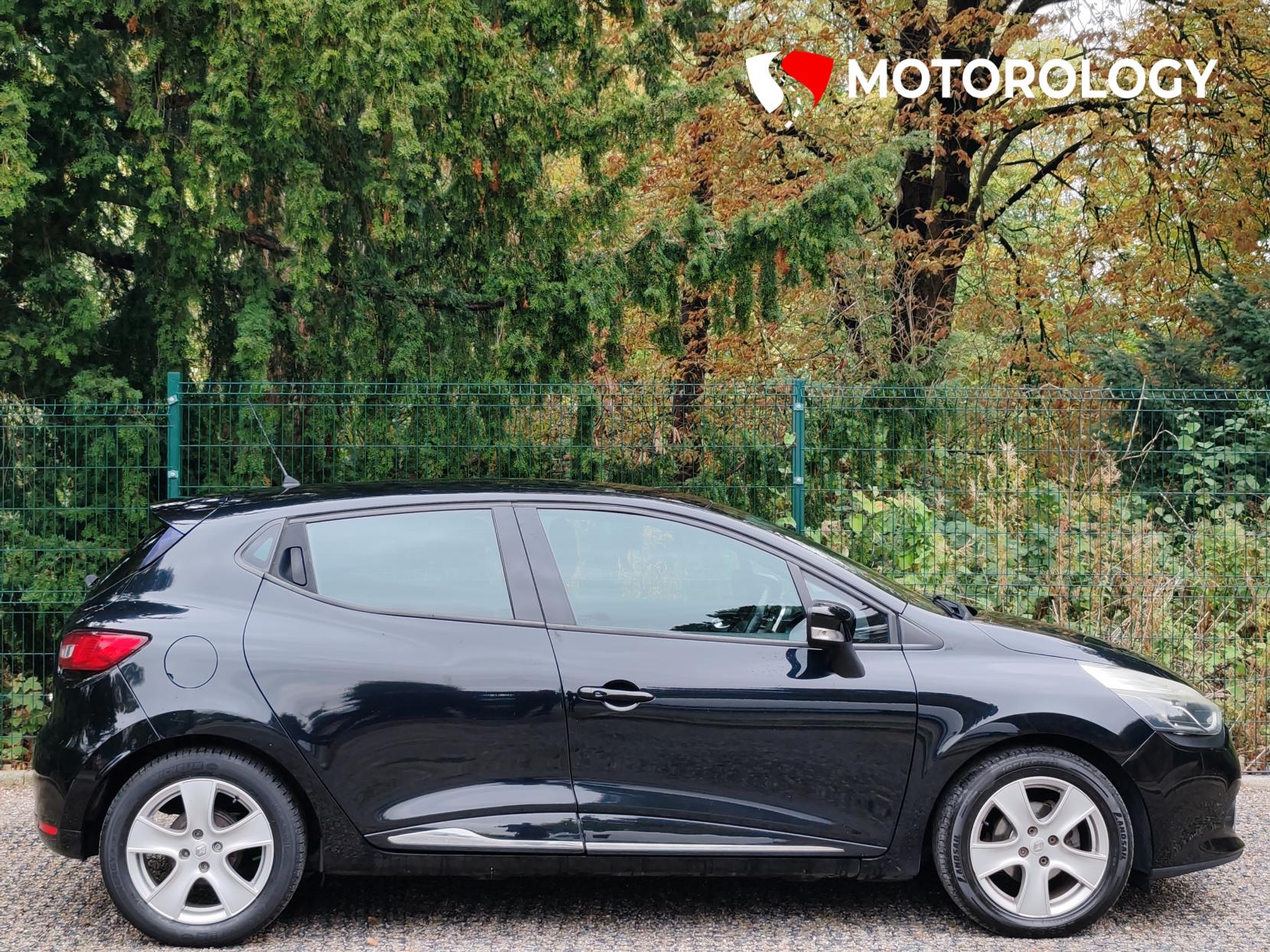 Renault Clio 0.9 TCe Dynamique Nav Hatchback 5dr Petrol Manual Euro 6 (s/s) (90 ps)