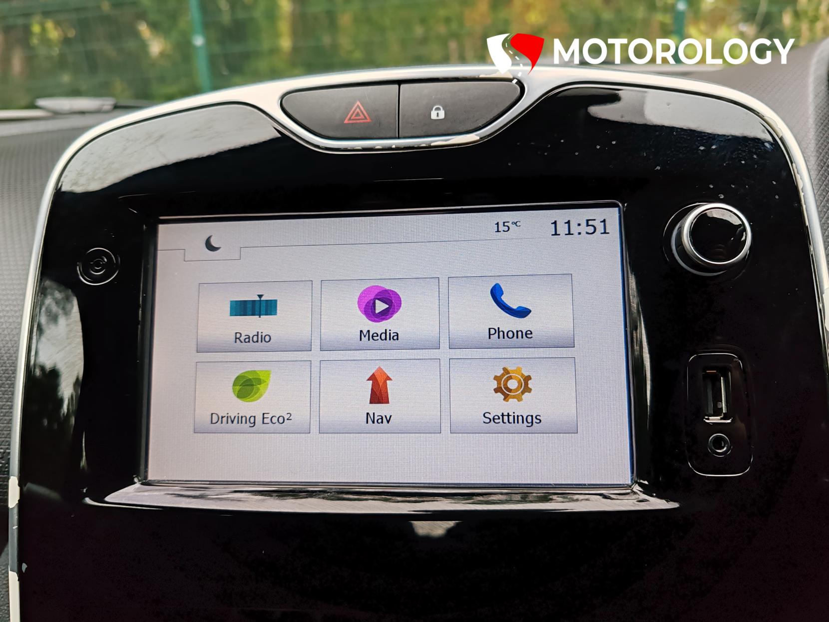 Renault Clio 0.9 TCe Dynamique Nav Hatchback 5dr Petrol Manual Euro 6 (s/s) (90 ps)