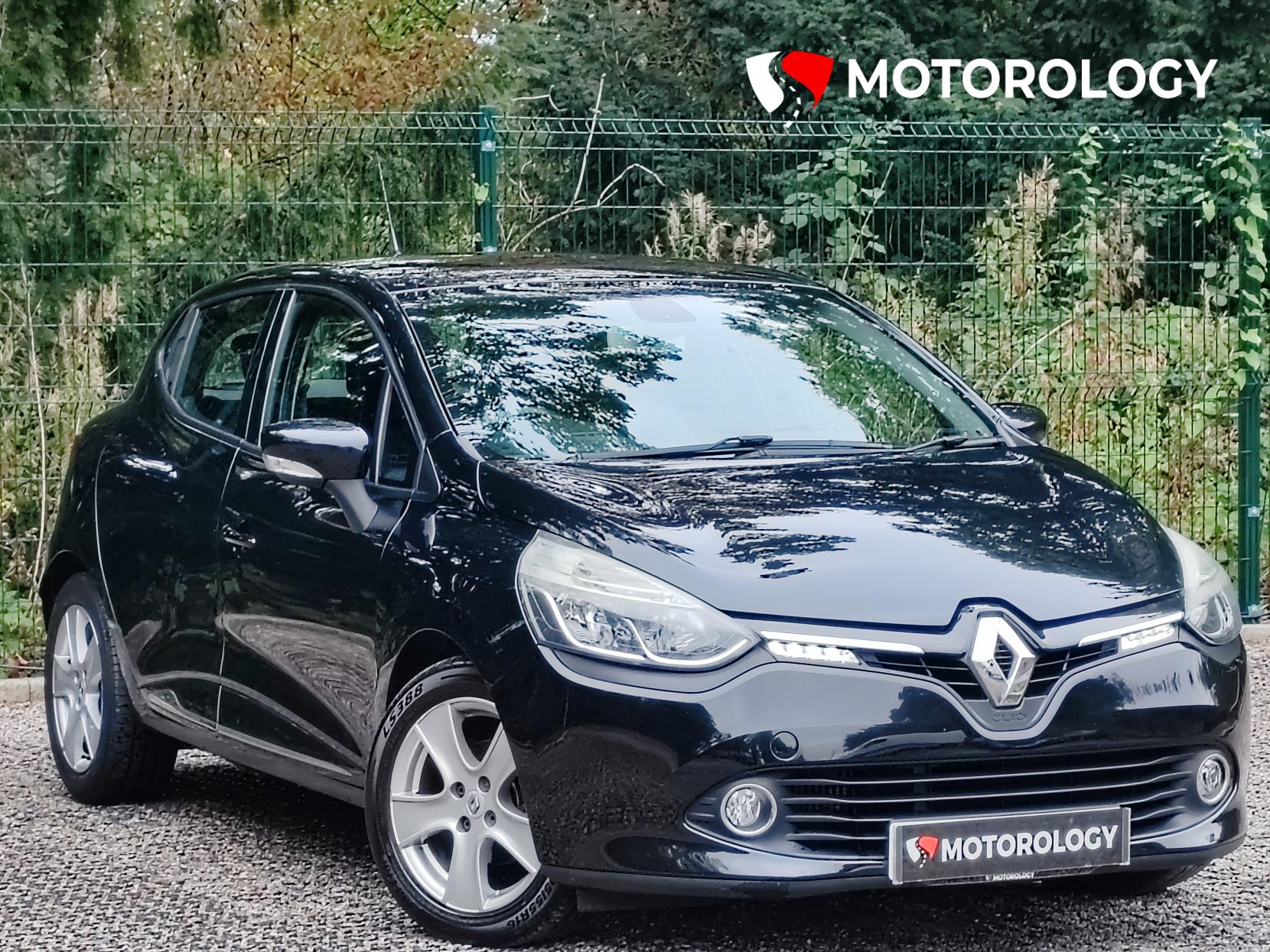 Renault Clio 0.9 TCe Dynamique Nav Hatchback 5dr Petrol Manual Euro 6 (s/s) (90 ps)