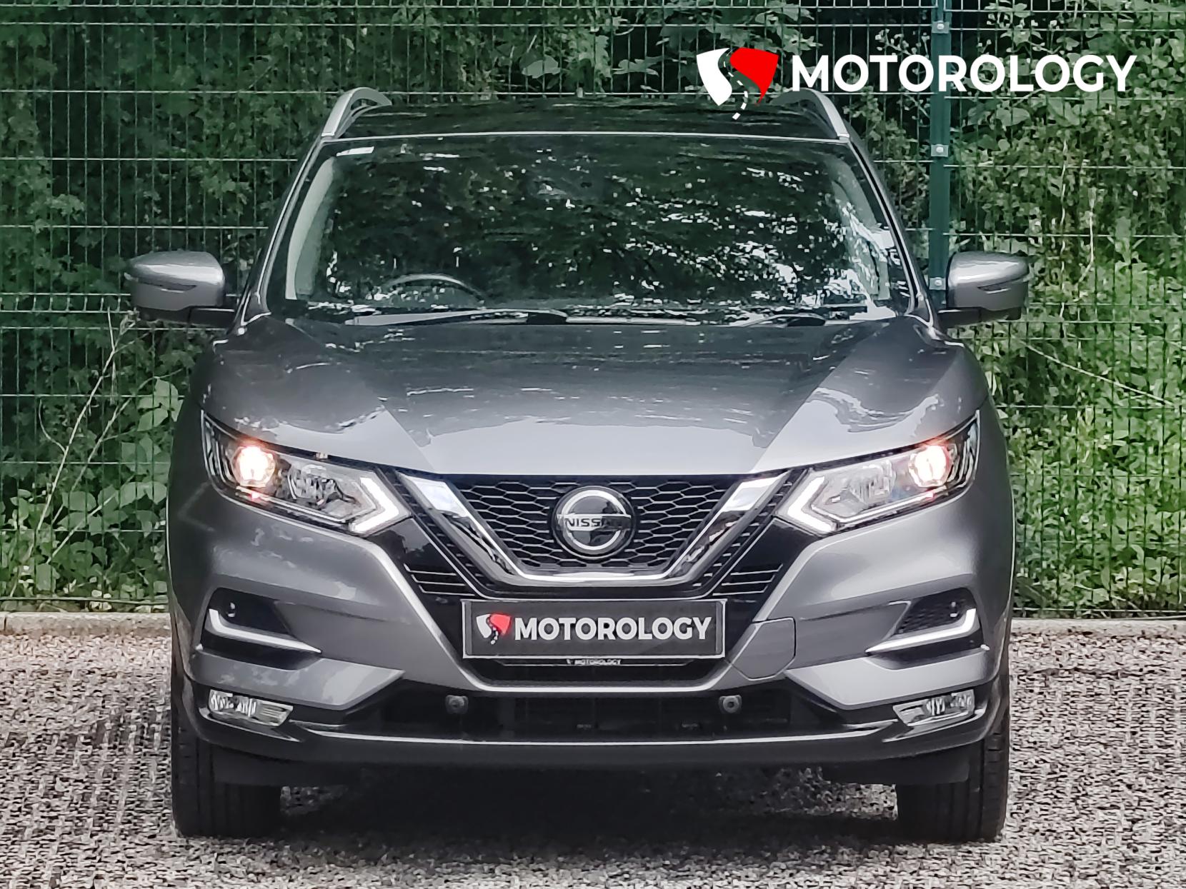 Nissan Qashqai 1.3 DIG-T N-Connecta SUV 5dr Petrol Manual Euro 6 (s/s) (160 ps)