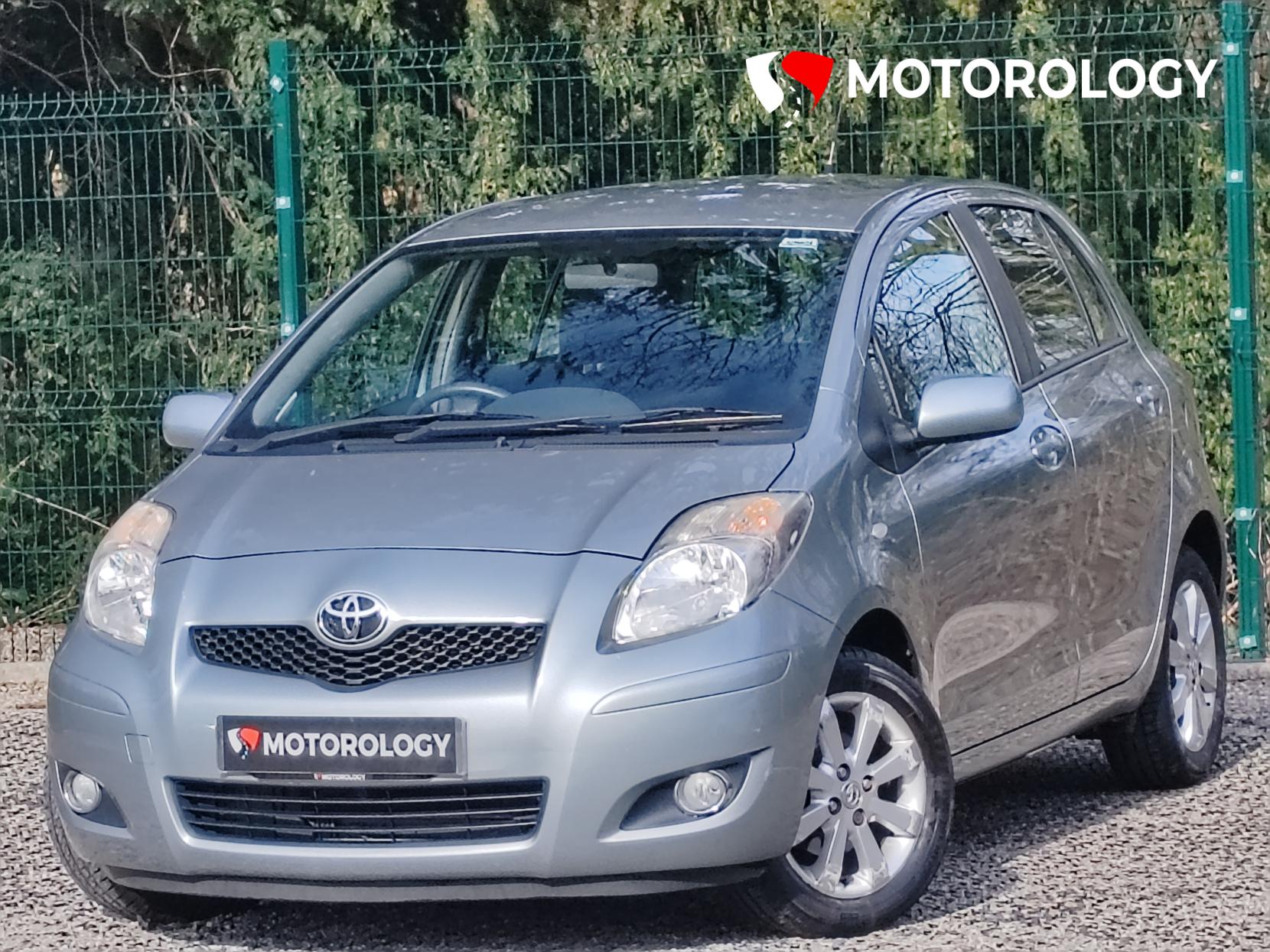 Toyota Yaris 1.33 Dual VVT-i T Spirit Hatchback 5dr Petrol MultiMode Euro 5 (s/s) (101 ps)