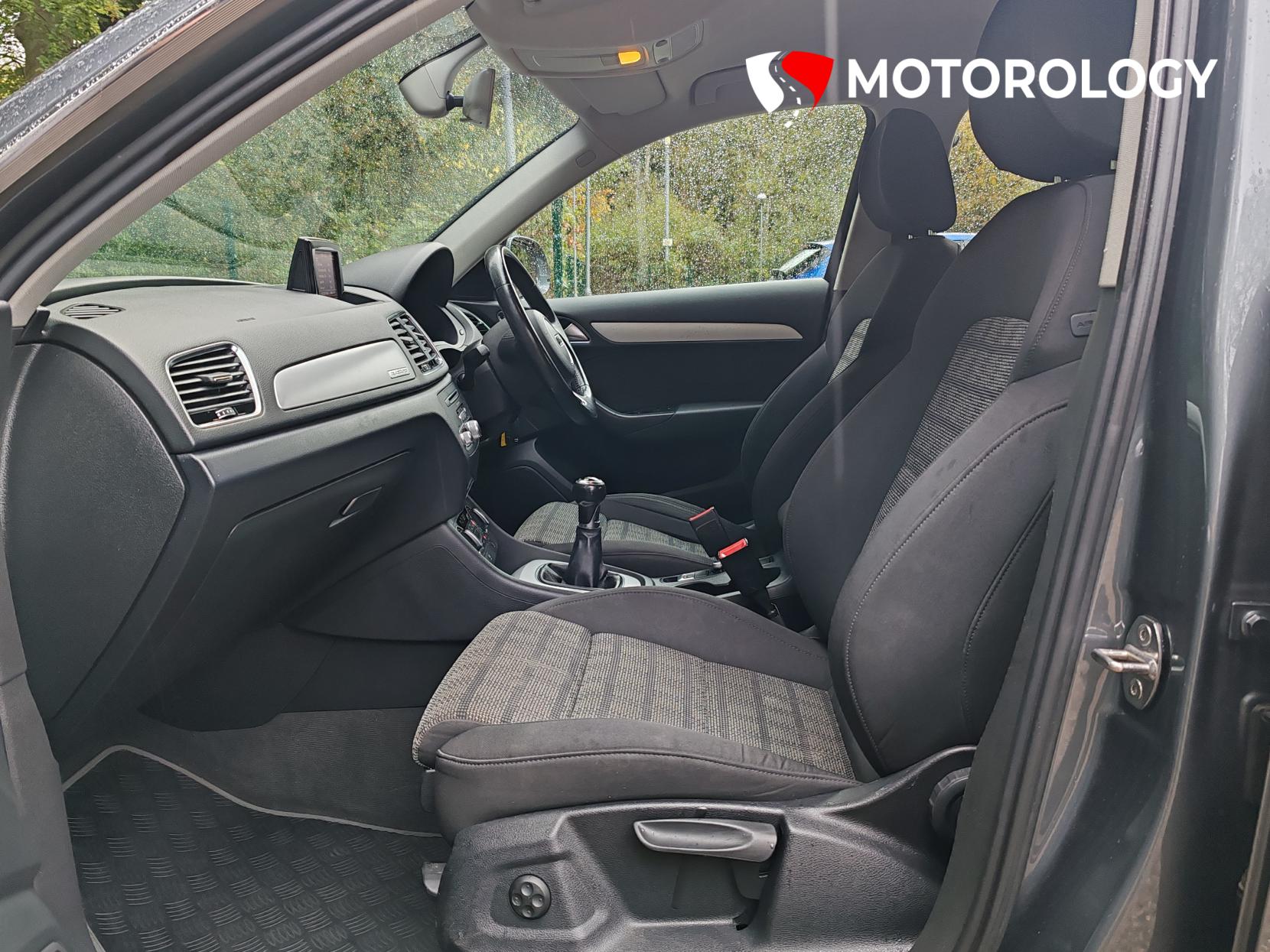 Audi Q3 2.0 TDI SE SUV 5dr Diesel Manual quattro Euro 6 (s/s) (150 ps)