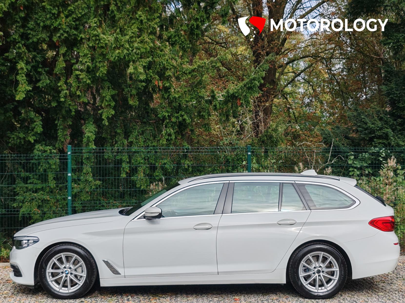 BMW 5 Series 2.0 530i GPF SE Touring 5dr Petrol Auto Euro 6 (s/s) (252 ps)