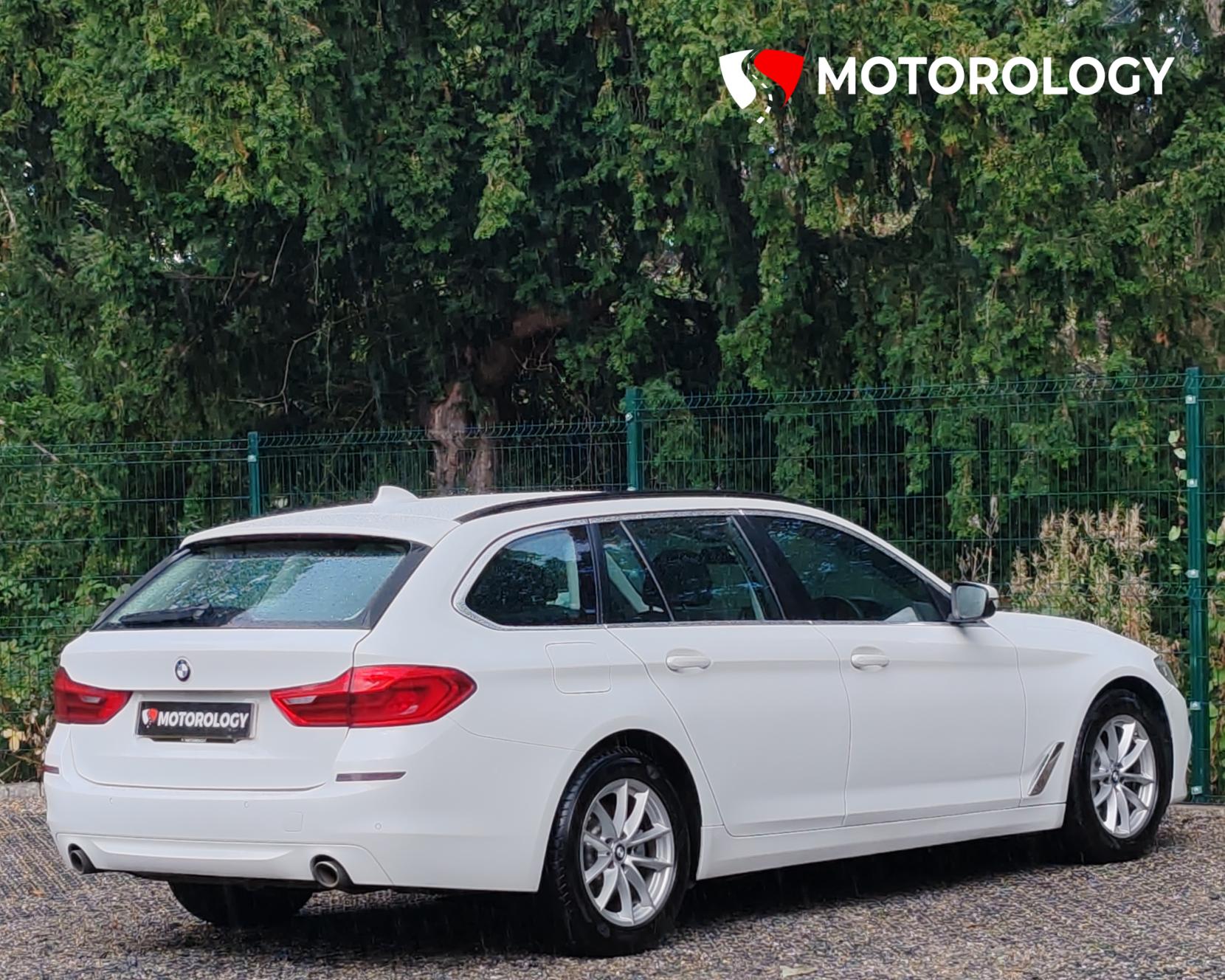 BMW 5 Series 2.0 530i GPF SE Touring 5dr Petrol Auto Euro 6 (s/s) (252 ps)