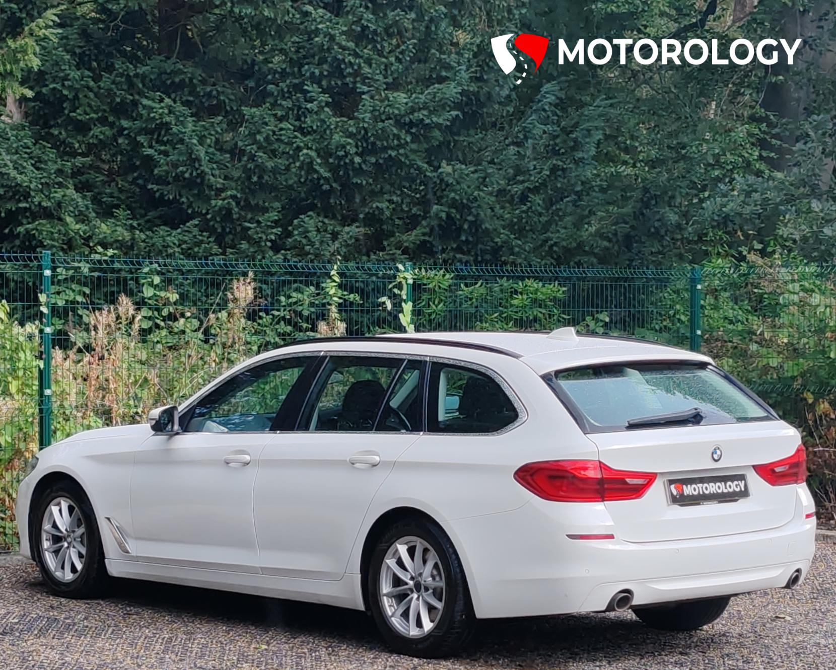 BMW 5 Series 2.0 530i GPF SE Touring 5dr Petrol Auto Euro 6 (s/s) (252 ps)