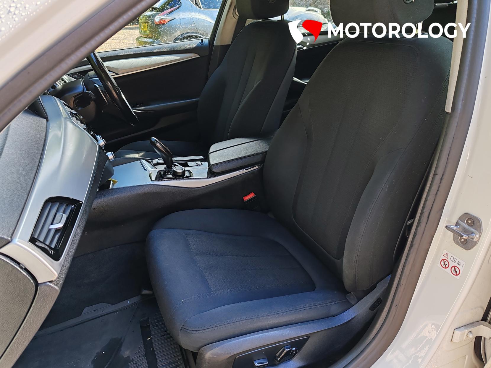 BMW 5 Series 2.0 530i GPF SE Touring 5dr Petrol Auto Euro 6 (s/s) (252 ps)