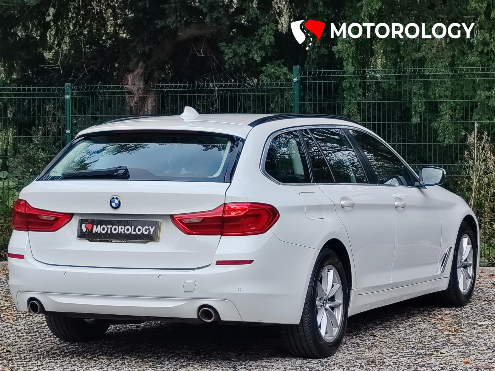 BMW 5 Series 2.0 530i GPF SE Touring 5dr Petrol Auto Euro 6 (s/s) (252 ps)