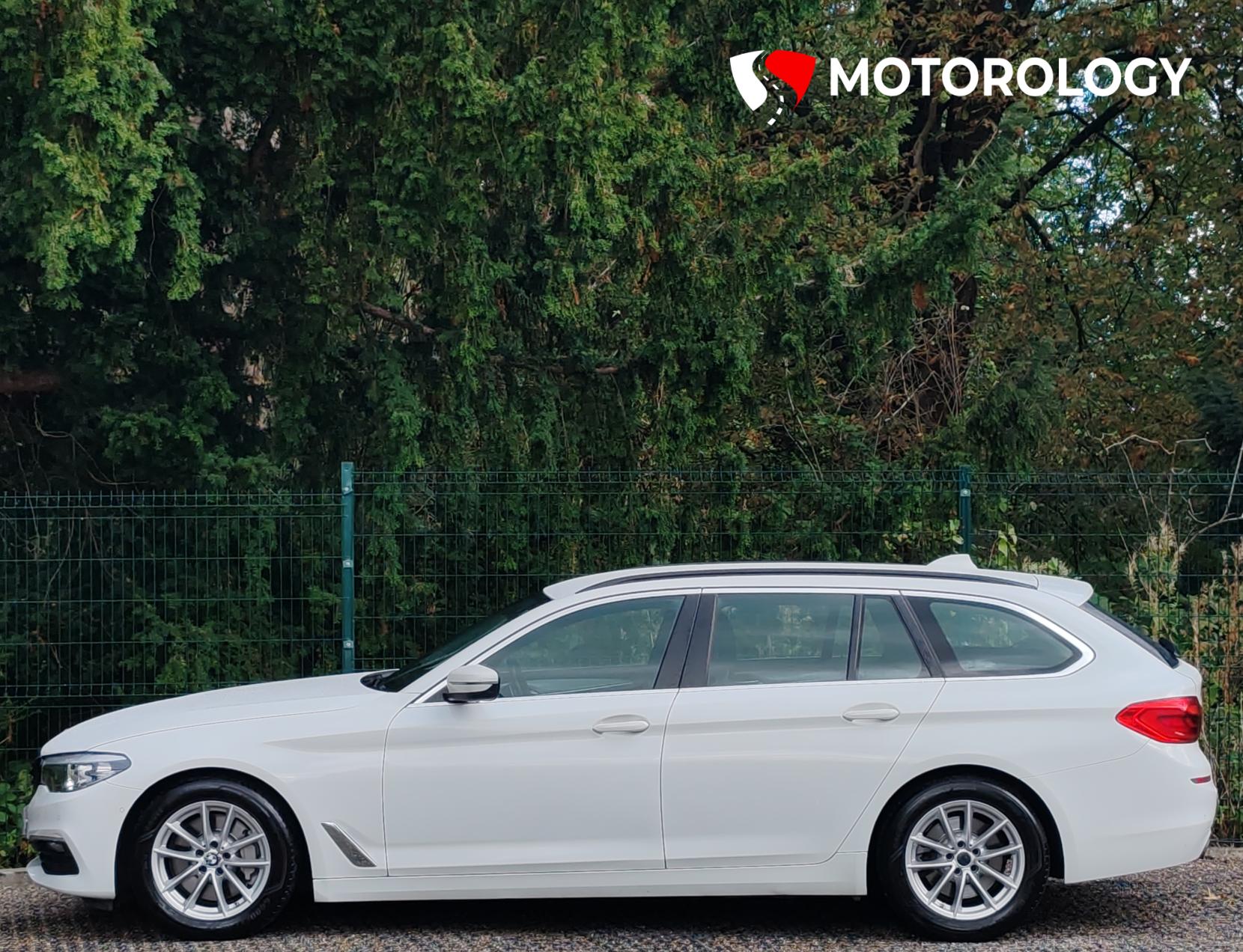 BMW 5 Series 2.0 530i GPF SE Touring 5dr Petrol Auto Euro 6 (s/s) (252 ps)