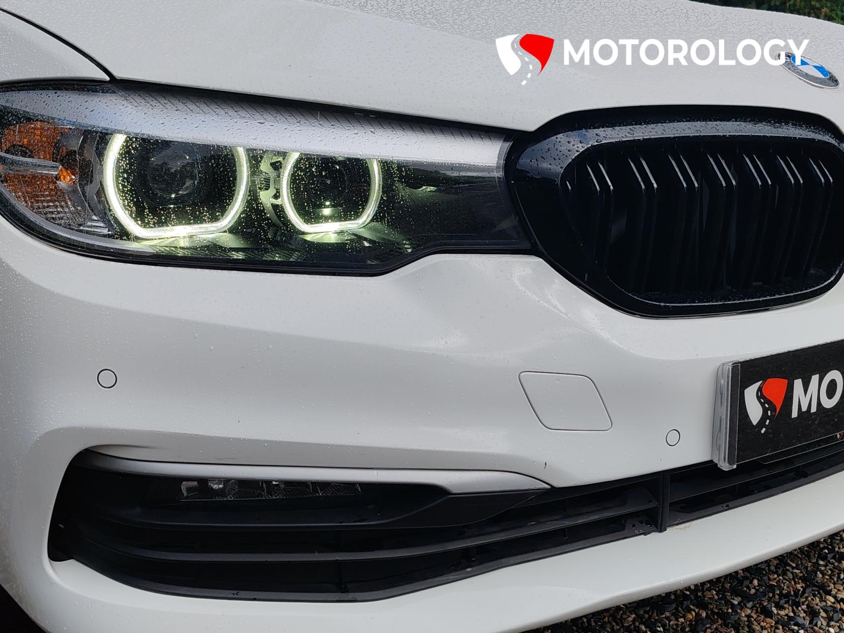 BMW 5 Series 2.0 530i GPF SE Touring 5dr Petrol Auto Euro 6 (s/s) (252 ps)
