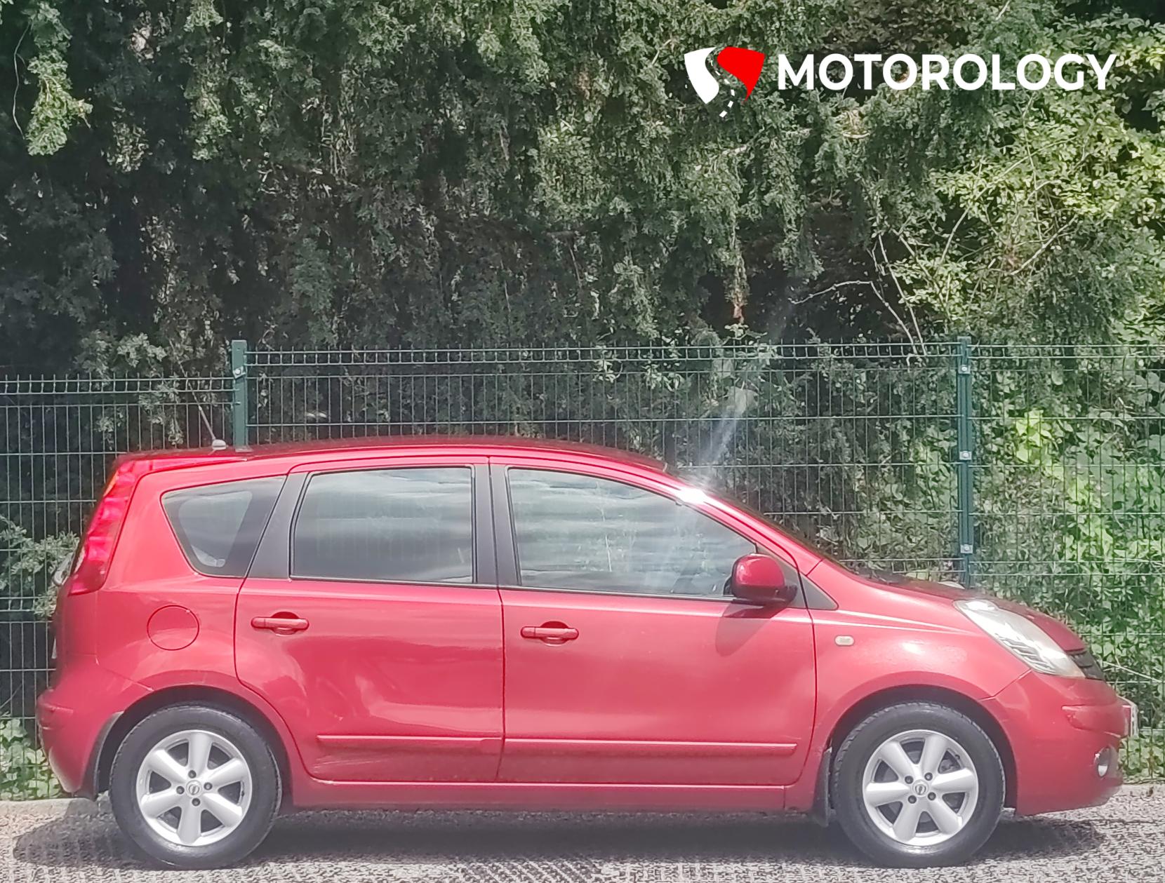 Nissan Note 1.6 16V Acenta Hatchback 5dr Petrol Auto Euro 4 (110 ps)