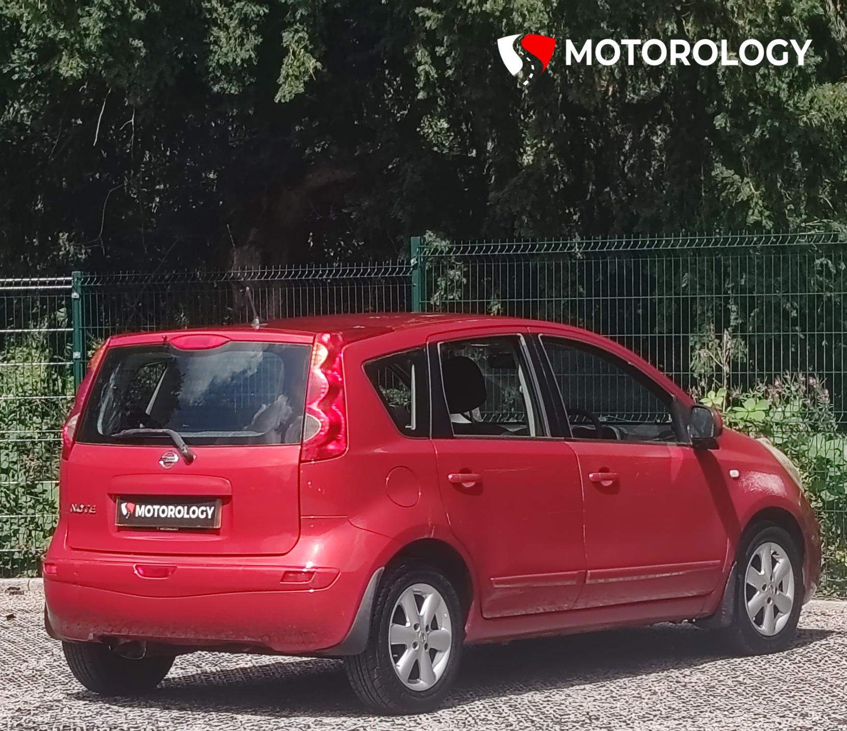 Nissan Note 1.6 16V Acenta Hatchback 5dr Petrol Auto Euro 4 (110 ps)