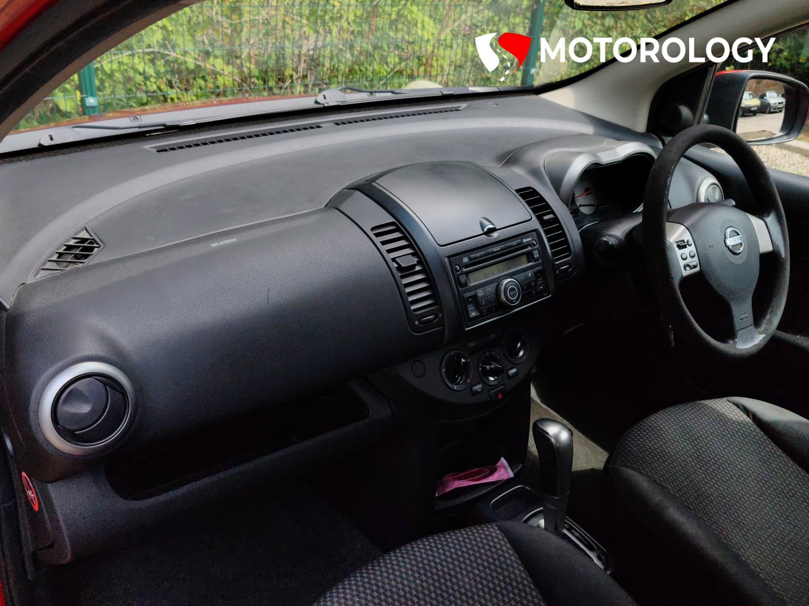 Nissan Note 1.6 16V Acenta Hatchback 5dr Petrol Auto Euro 4 (110 ps)