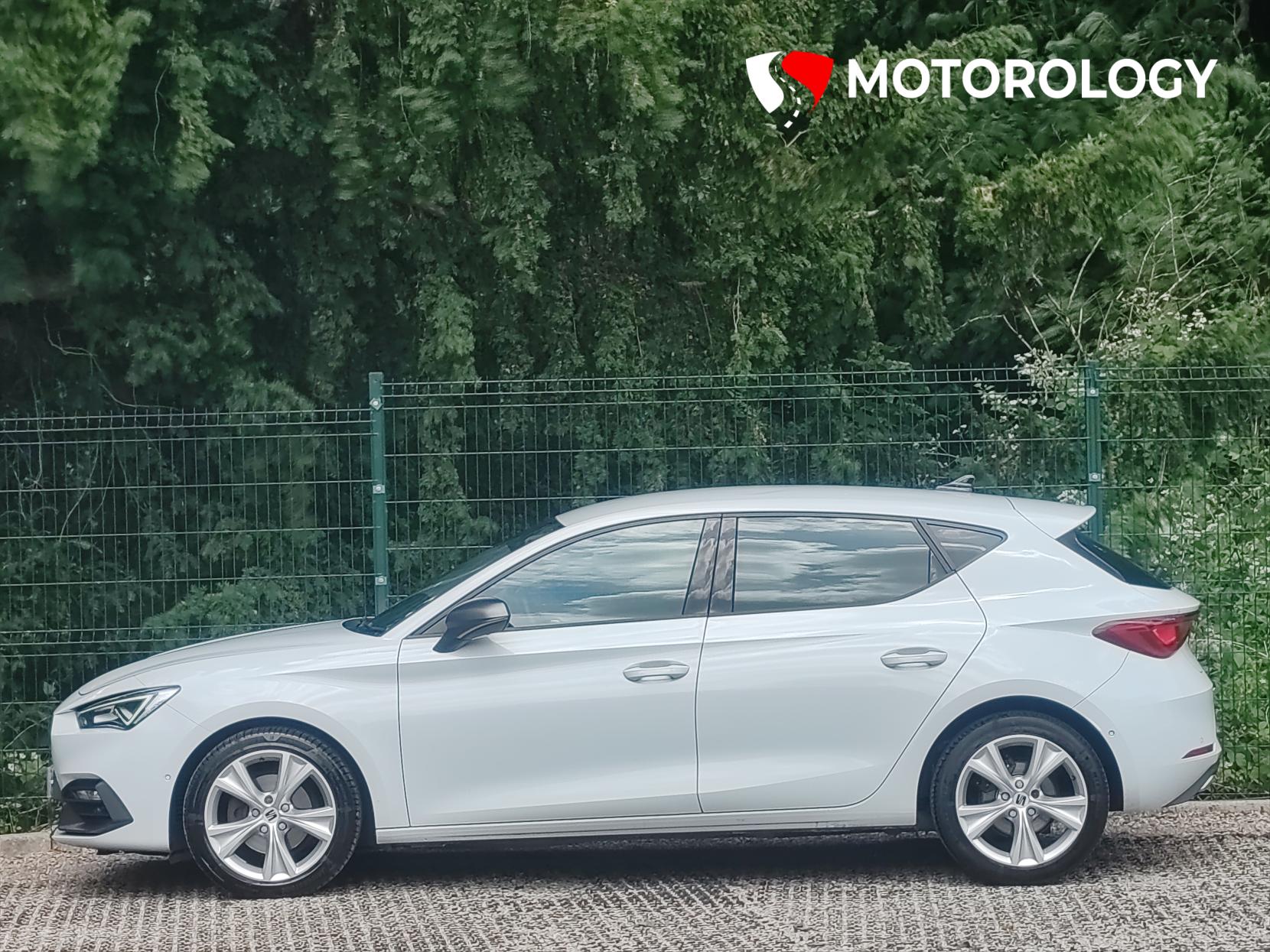 SEAT Leon 1.0 eTSI MHEV FR Hatchback 5dr Petrol Hybrid DSG Euro 6 (s/s) (110 ps)