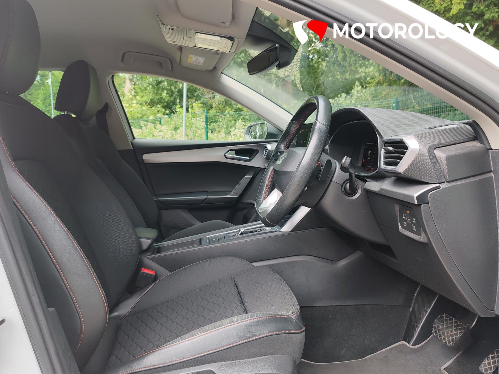 SEAT Leon 1.0 eTSI MHEV FR Hatchback 5dr Petrol Hybrid DSG Euro 6 (s/s) (110 ps)
