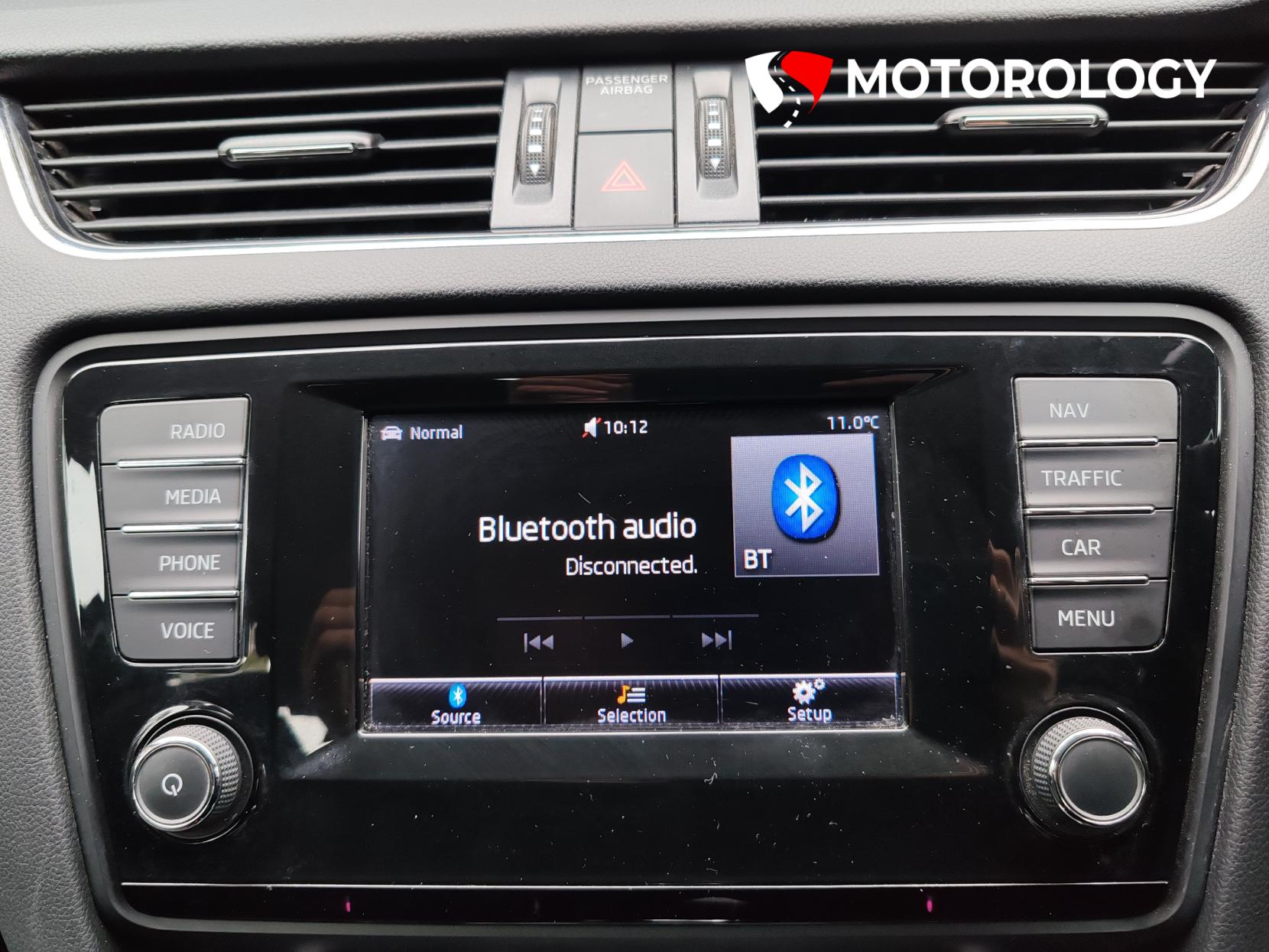 Skoda Octavia 1.6 TDI Elegance Hatchback 5dr Diesel DSG Euro 5 (s/s) (105 ps)