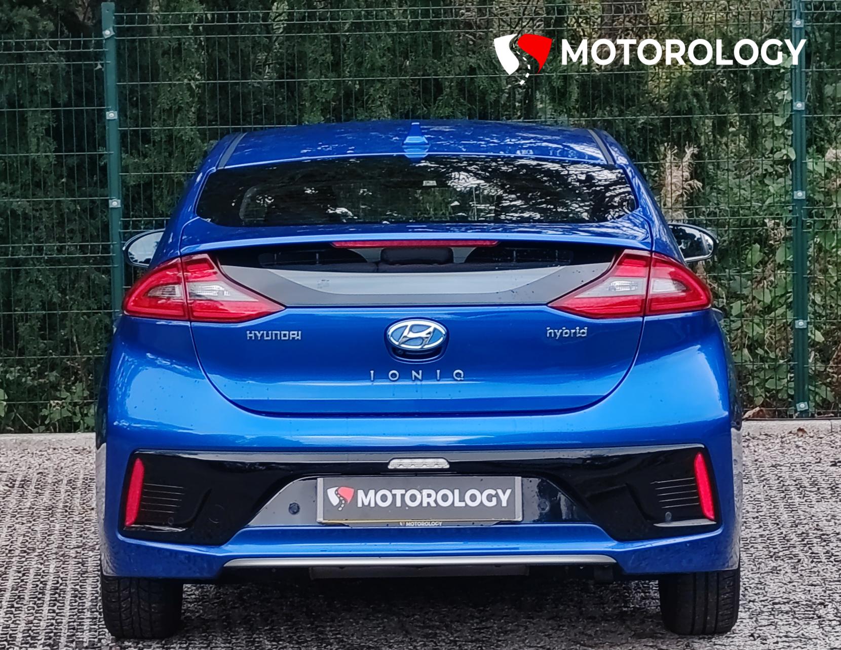 Hyundai IONIQ 1.6 h-GDi Premium Hatchback 5dr Petrol Hybrid DCT Euro 6 (s/s) (141 ps)