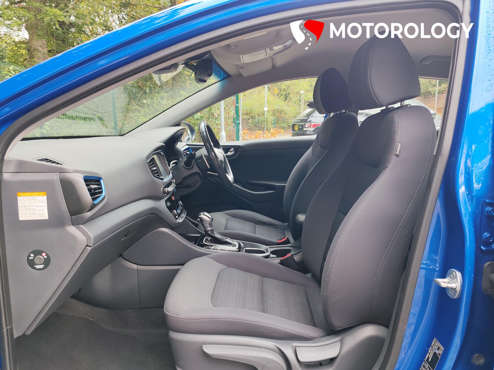 Hyundai IONIQ 1.6 h-GDi Premium Hatchback 5dr Petrol Hybrid DCT Euro 6 (s/s) (141 ps)