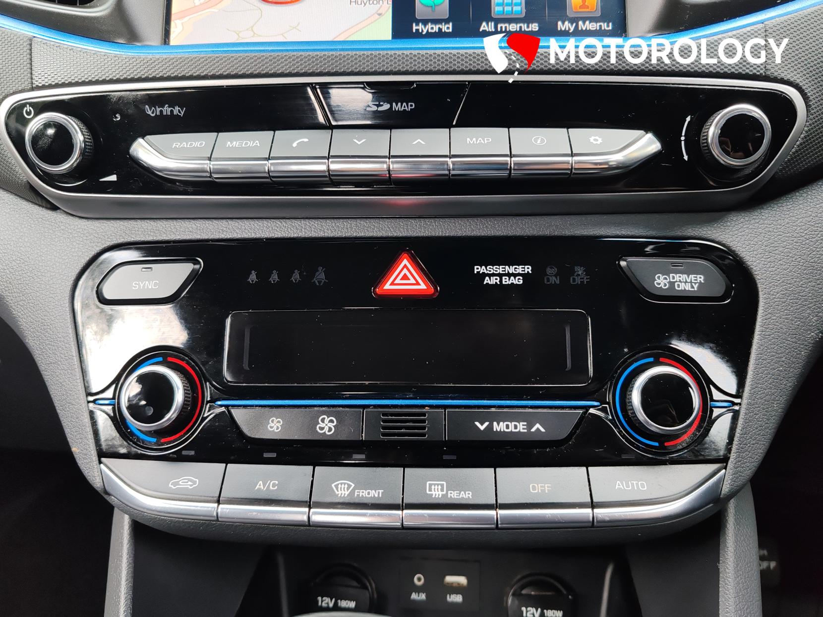 Hyundai IONIQ 1.6 h-GDi Premium Hatchback 5dr Petrol Hybrid DCT Euro 6 (s/s) (141 ps)