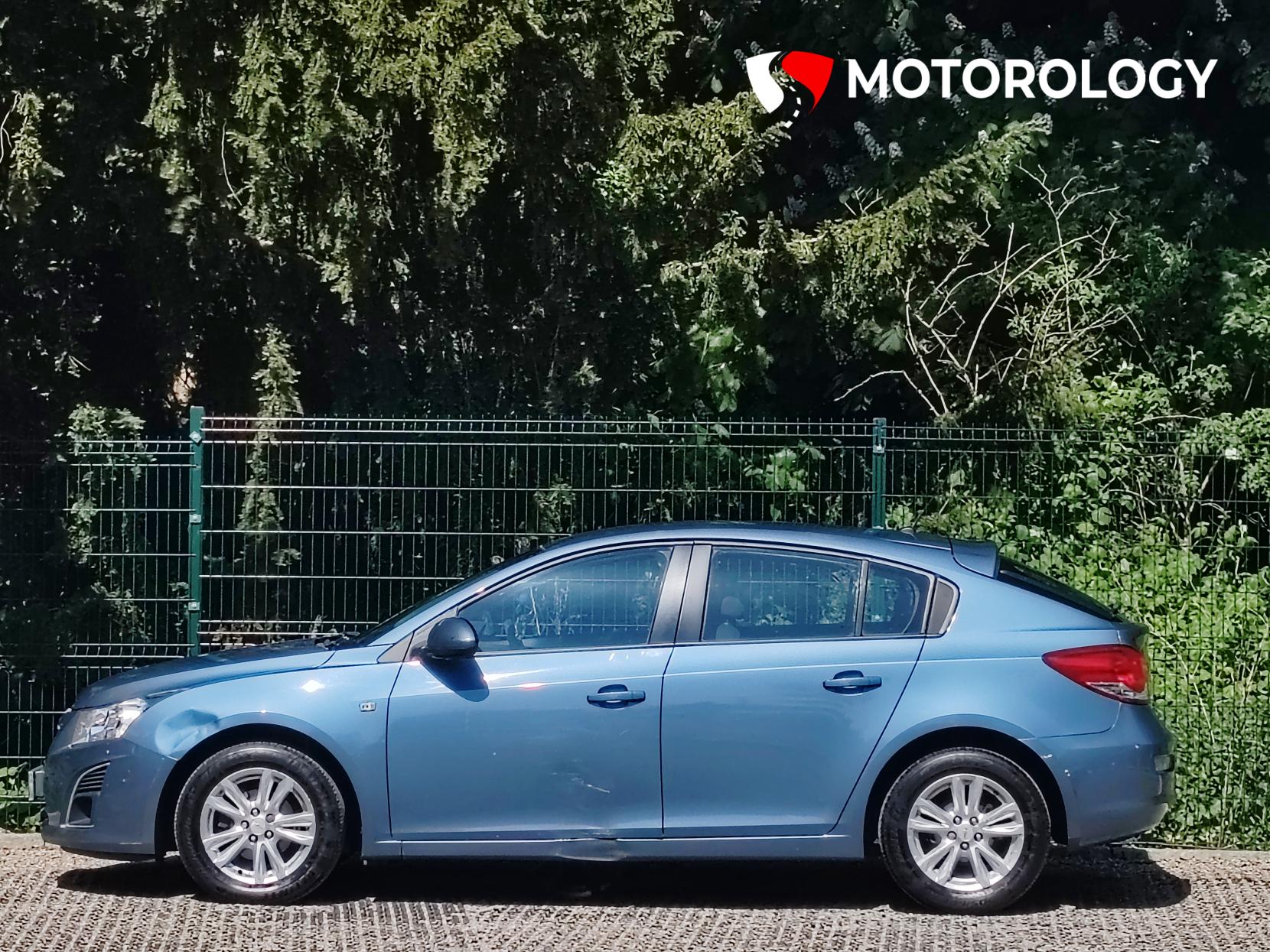 Chevrolet Cruze 1.6 LT Hatchback 5dr Petrol Manual Euro 5 (124 ps)