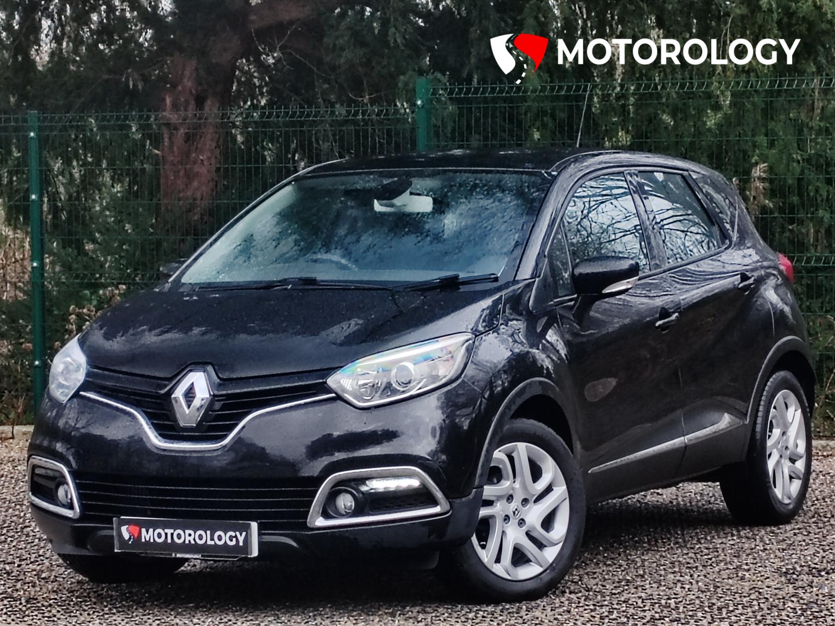 Renault Captur 0.9 TCe ENERGY Dynamique MediaNav SUV 5dr Petrol Manual Euro 5 (s/s) (90 ps)