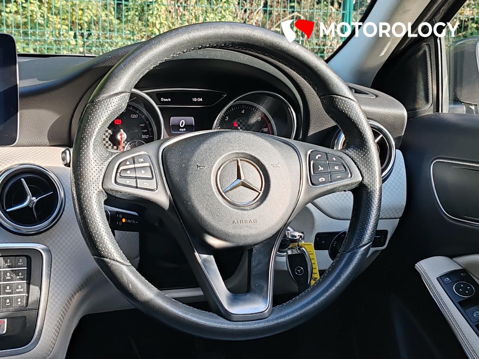 Mercedes-Benz A Class 1.5 A180d Sport (Executive) Hatchback 5dr Diesel Manual Euro 6 (s/s) (109 ps)