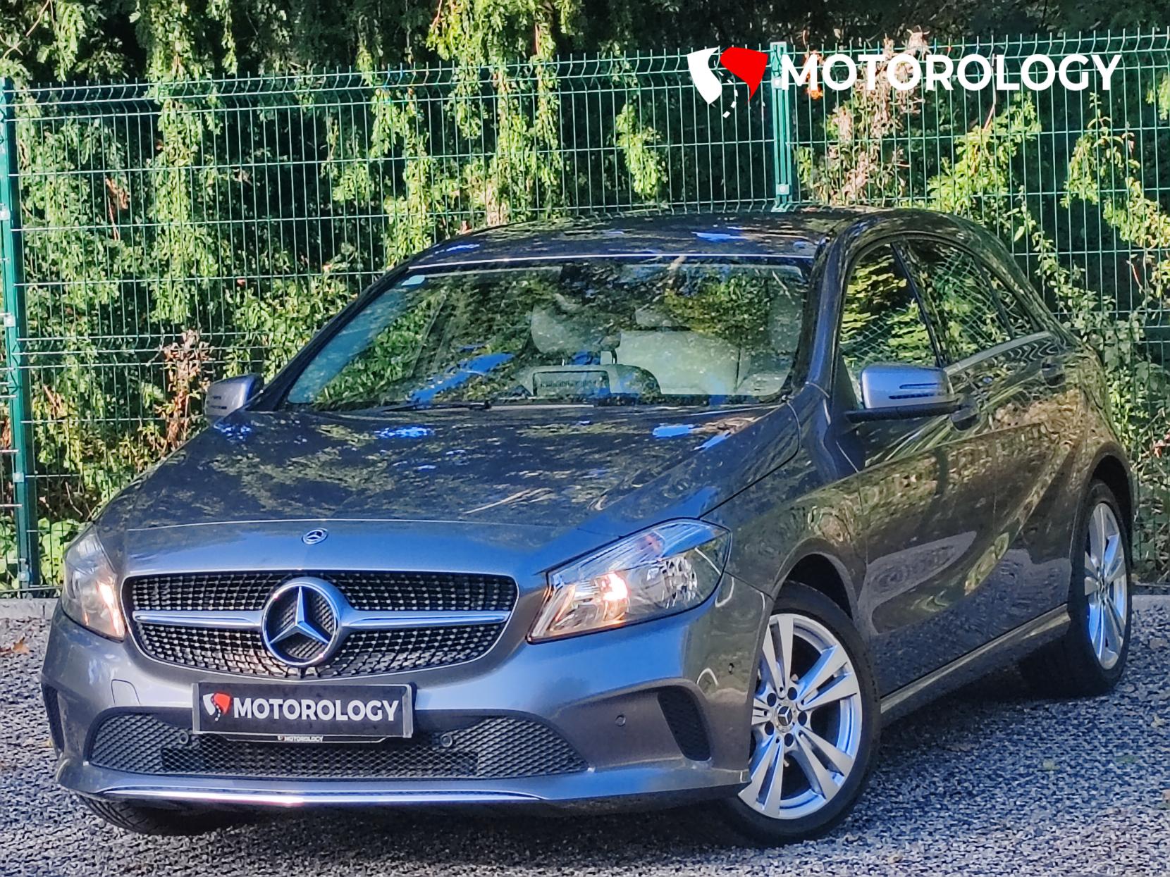 Mercedes-Benz A Class 1.5 A180d Sport (Executive) Hatchback 5dr Diesel Manual Euro 6 (s/s) (109 ps)