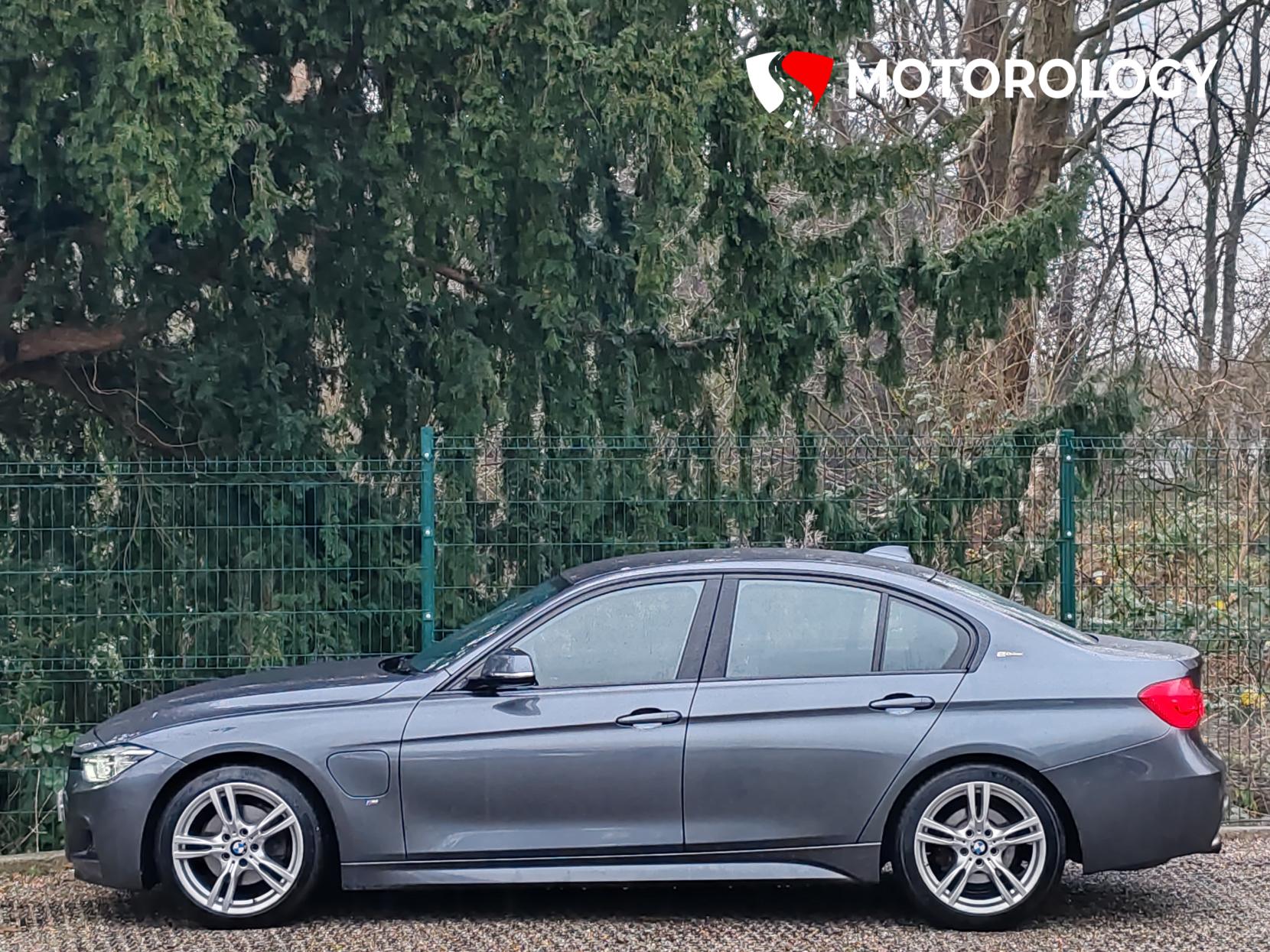 BMW 3 Series 2.0 330e 7.6kWh M Sport Saloon 4dr Petrol Plug-in Hybrid Auto Euro 6 (s/s) (252 ps)