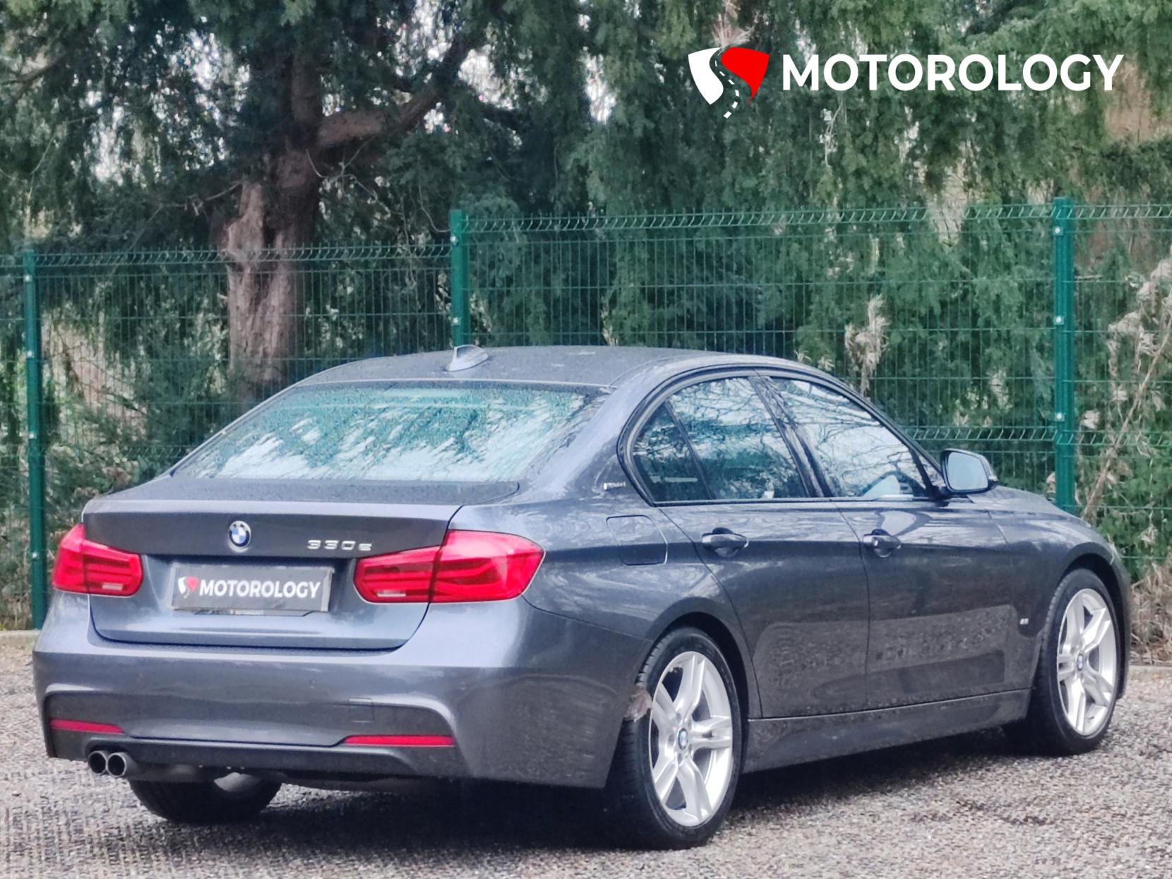 BMW 3 Series 2.0 330e 7.6kWh M Sport Saloon 4dr Petrol Plug-in Hybrid Auto Euro 6 (s/s) (252 ps)