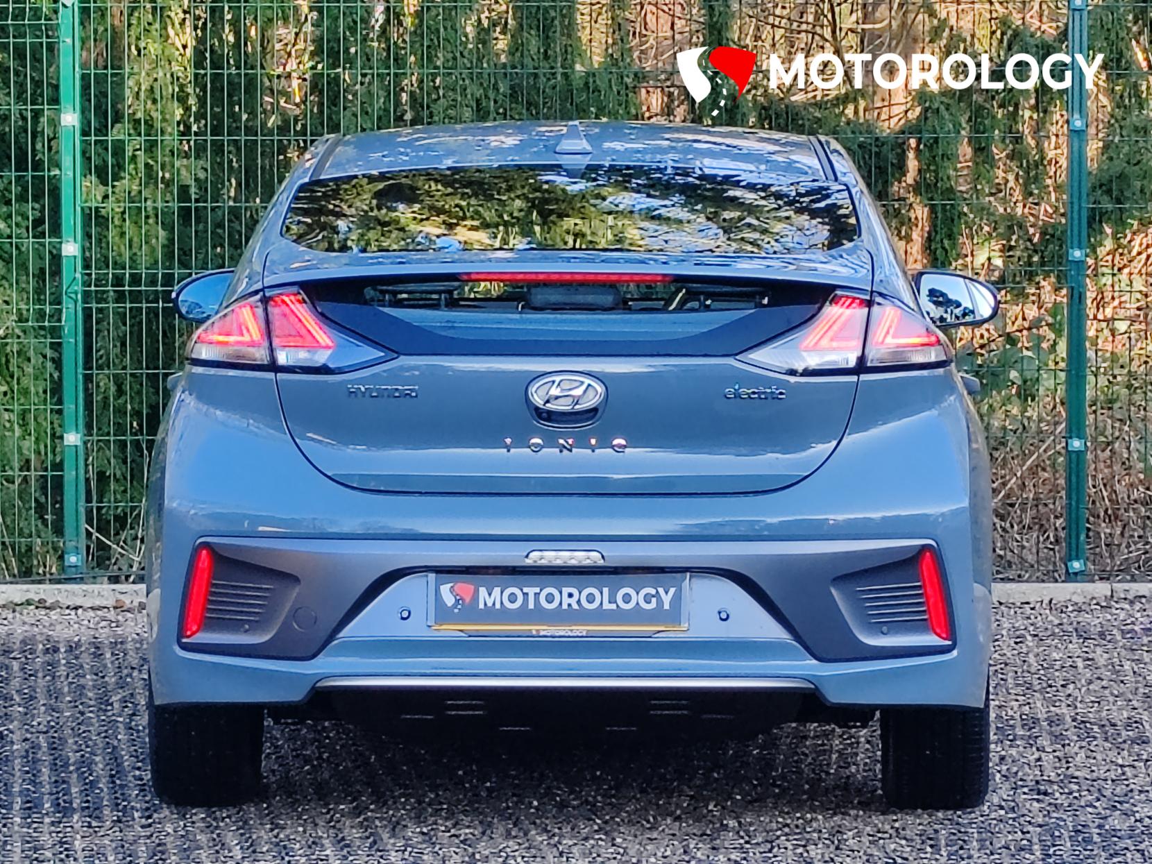 Hyundai IONIQ 38.3kWh Premium Hatchback 5dr Electric Auto (136 ps)