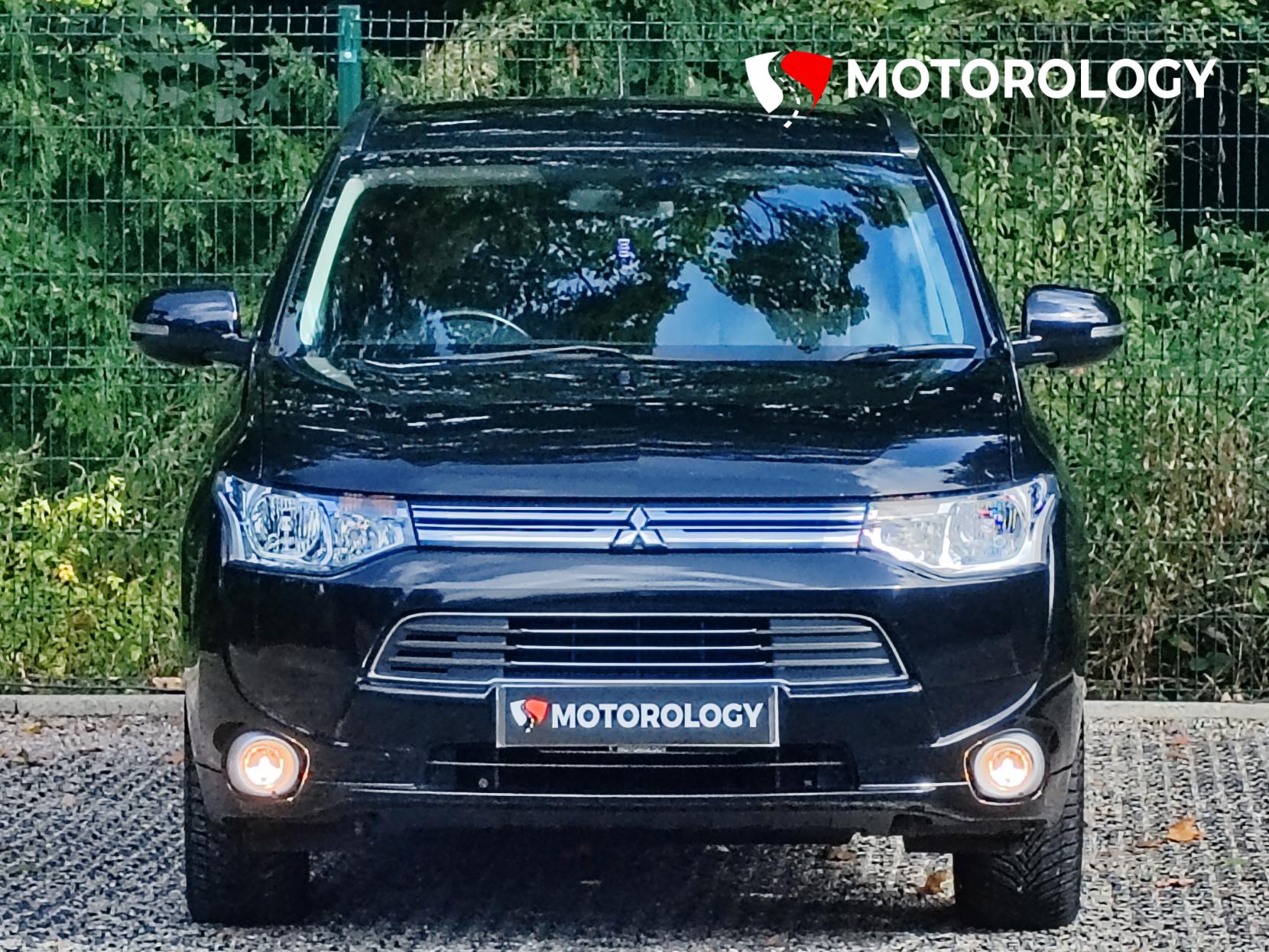 Mitsubishi Outlander 2.0h 12kWh GX3h SUV 5dr Petrol Plug-in Hybrid CVT 4WD Euro 5 (s/s) (200 ps)