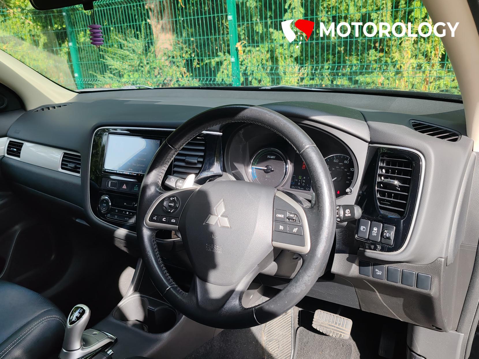 Mitsubishi Outlander 2.0h 12kWh GX3h SUV 5dr Petrol Plug-in Hybrid CVT 4WD Euro 5 (s/s) (200 ps)