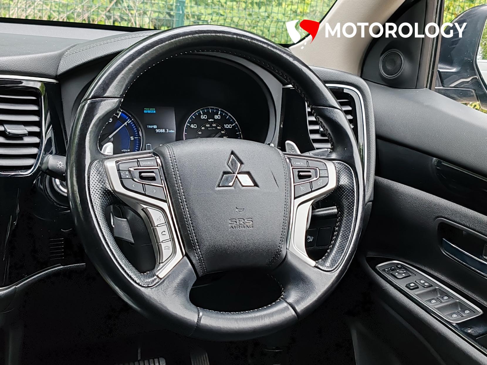 Mitsubishi Outlander 2.4h TwinMotor 13.8kWh Design SUV 5dr Petrol Plug-in Hybrid CVT 4WD Euro 6 (s/s) (224 ps)