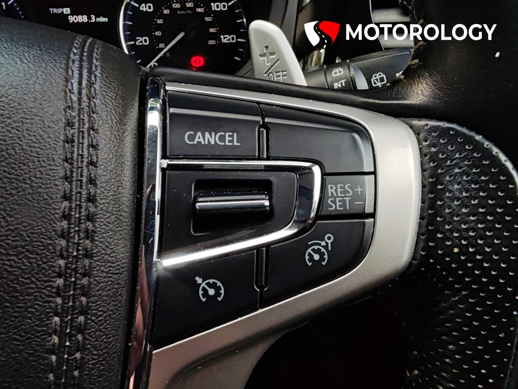 Mitsubishi Outlander 2.4h TwinMotor 13.8kWh Design SUV 5dr Petrol Plug-in Hybrid CVT 4WD Euro 6 (s/s) (224 ps)