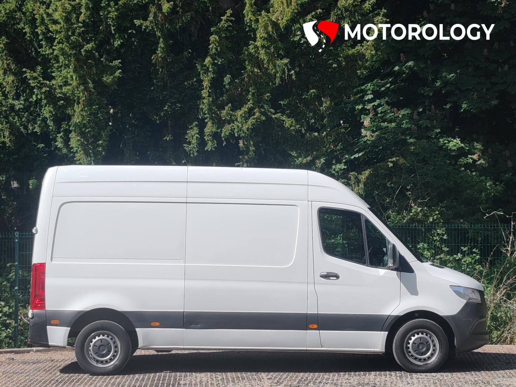 Mercedes-Benz Sprinter 2.1 314 CDI Progressive Panel Van 5dr Diesel Manual FWD L2 H2 Euro 6 (s/s) (143 ps)