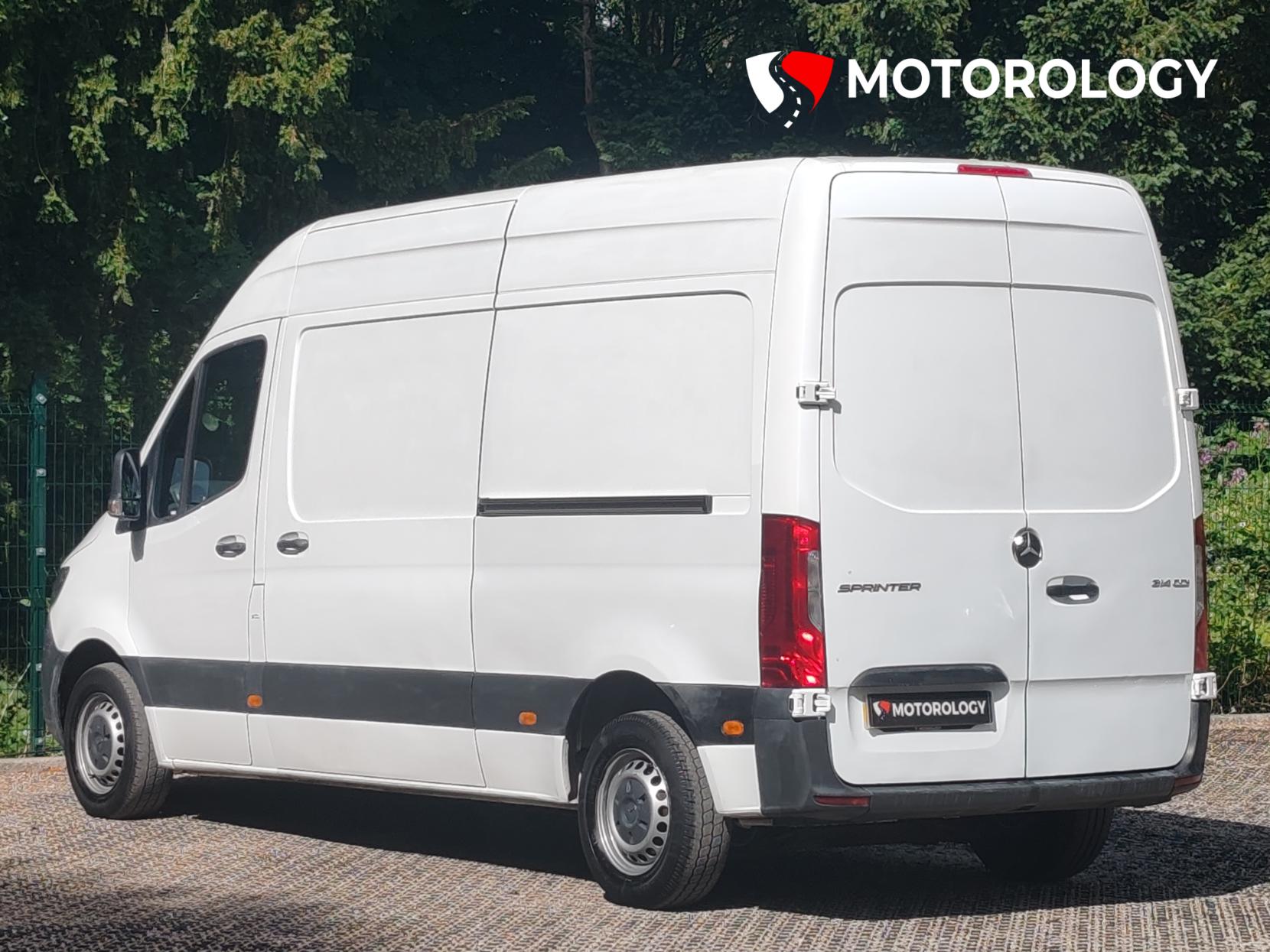 Mercedes-Benz Sprinter 2.1 314 CDI Progressive Panel Van 5dr Diesel Manual FWD L2 H2 Euro 6 (s/s) (143 ps)