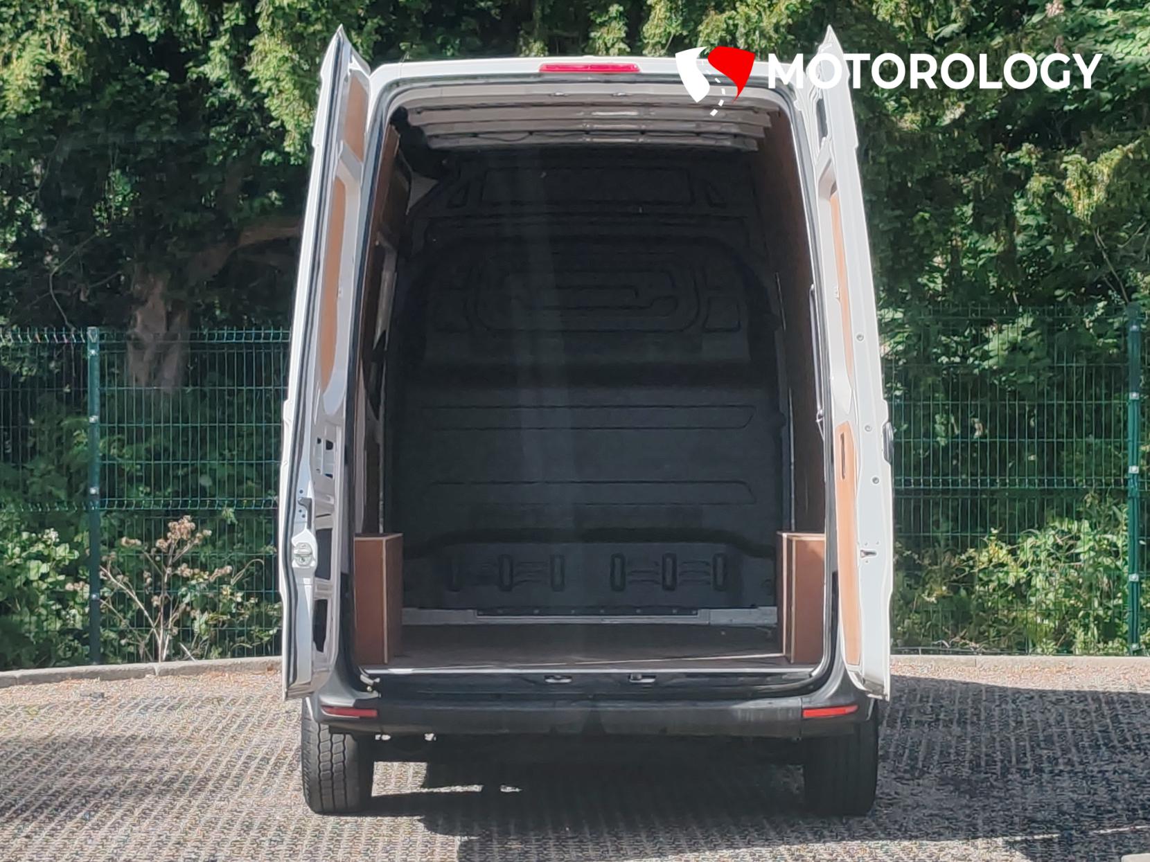 Mercedes-Benz Sprinter 2.1 314 CDI Progressive Panel Van 5dr Diesel Manual FWD L2 H2 Euro 6 (s/s) (143 ps)