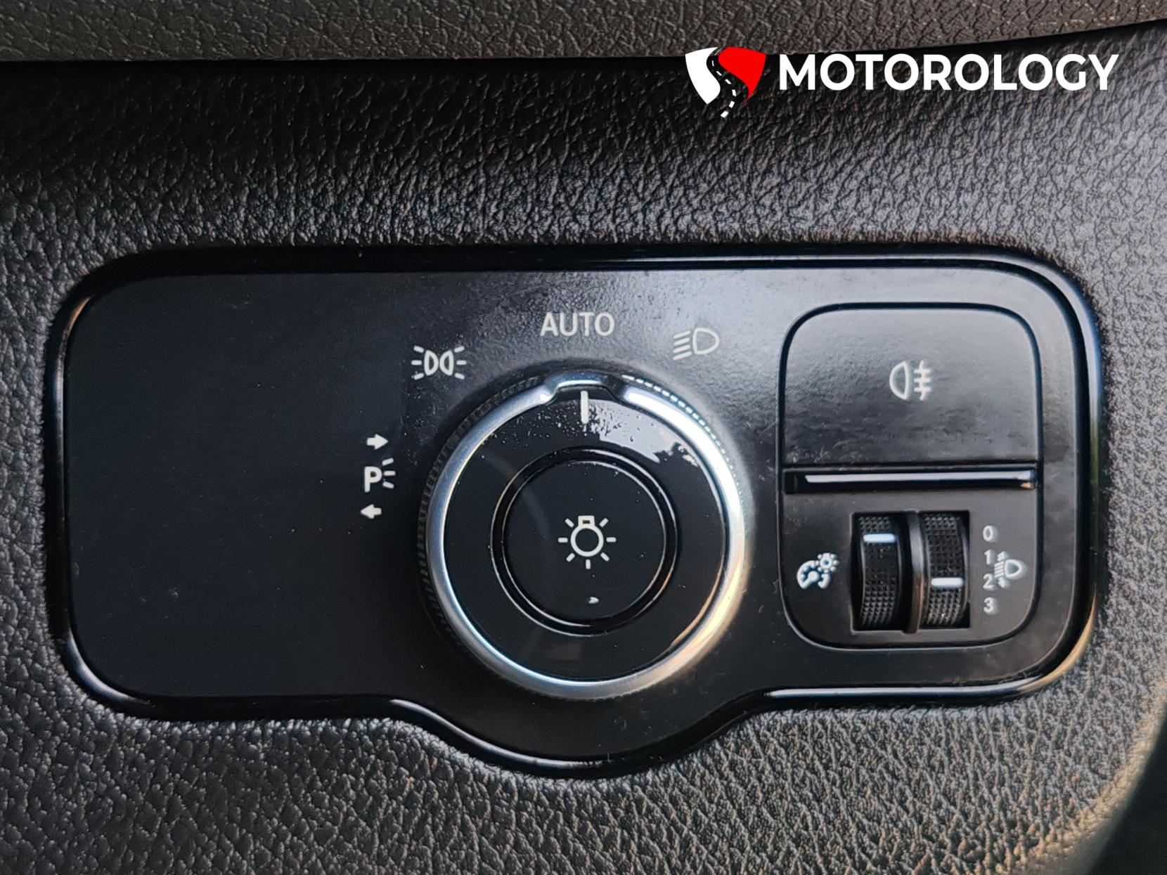 Mercedes-Benz Sprinter 2.1 314 CDI Progressive Panel Van 5dr Diesel Manual FWD L2 H2 Euro 6 (s/s) (143 ps)
