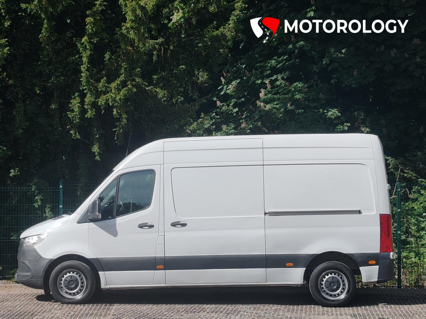 Mercedes-Benz Sprinter 2.1 314 CDI Progressive Panel Van 5dr Diesel Manual FWD L2 H2 Euro 6 (s/s) (143 ps)