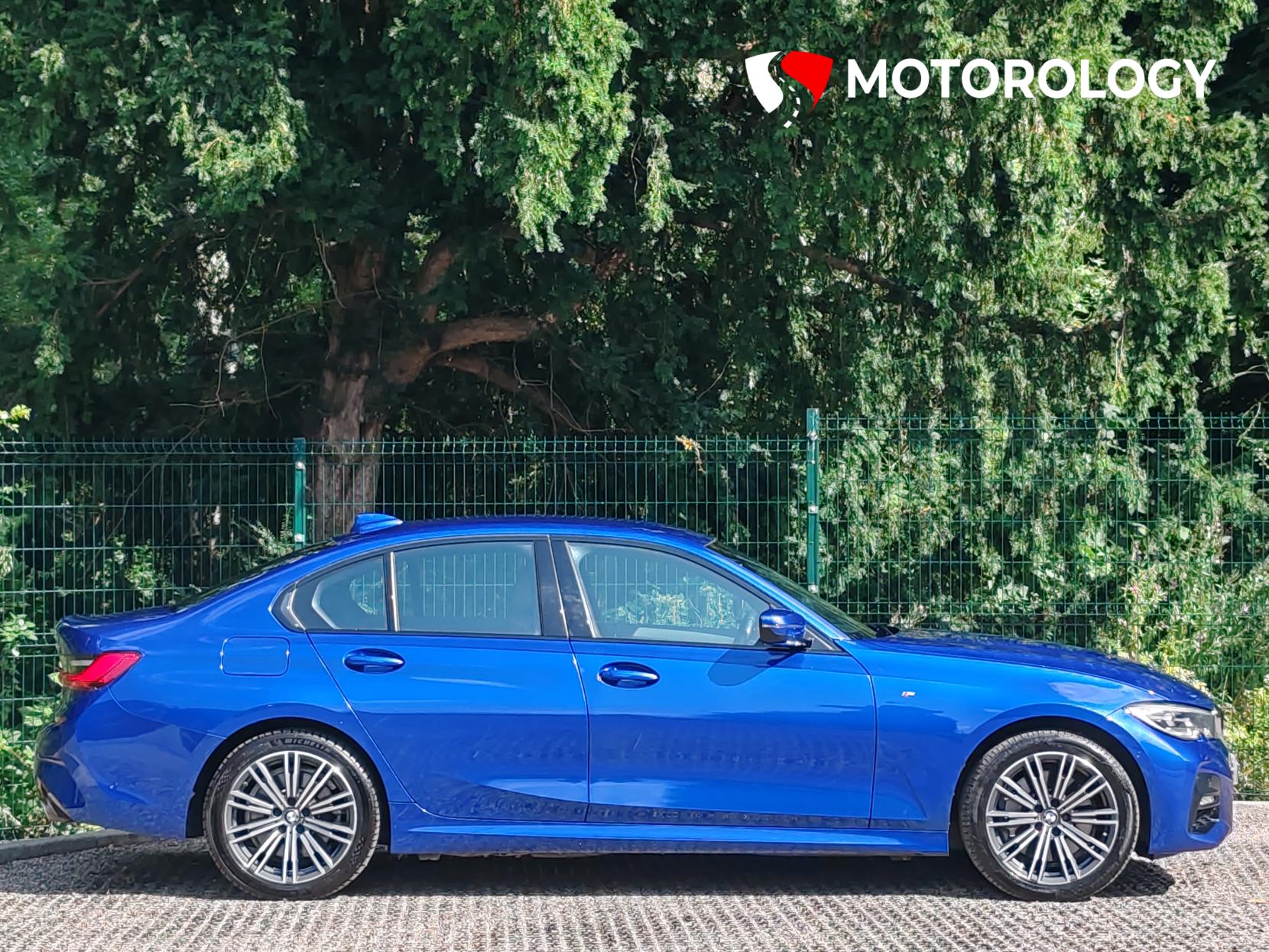 BMW 3 Series 2.0 330e 12kWh M Sport Saloon 4dr Petrol Plug-in Hybrid Auto Euro 6 (s/s) (292 ps)